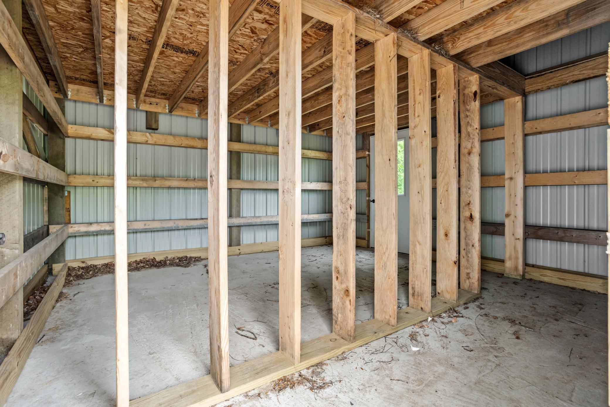 main property photo 44