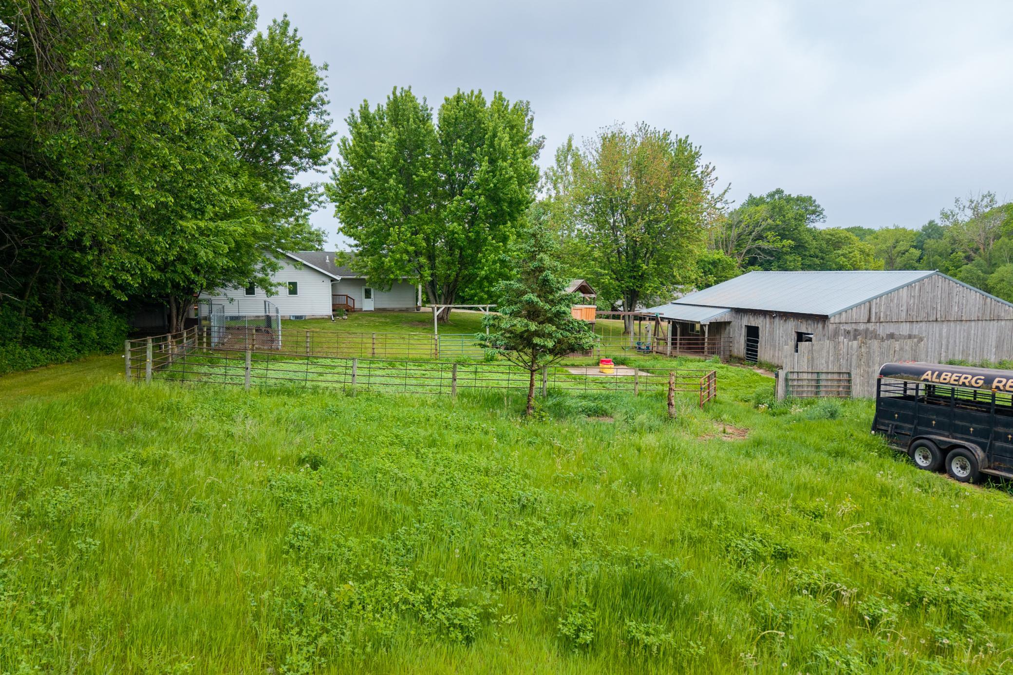 main property photo 50