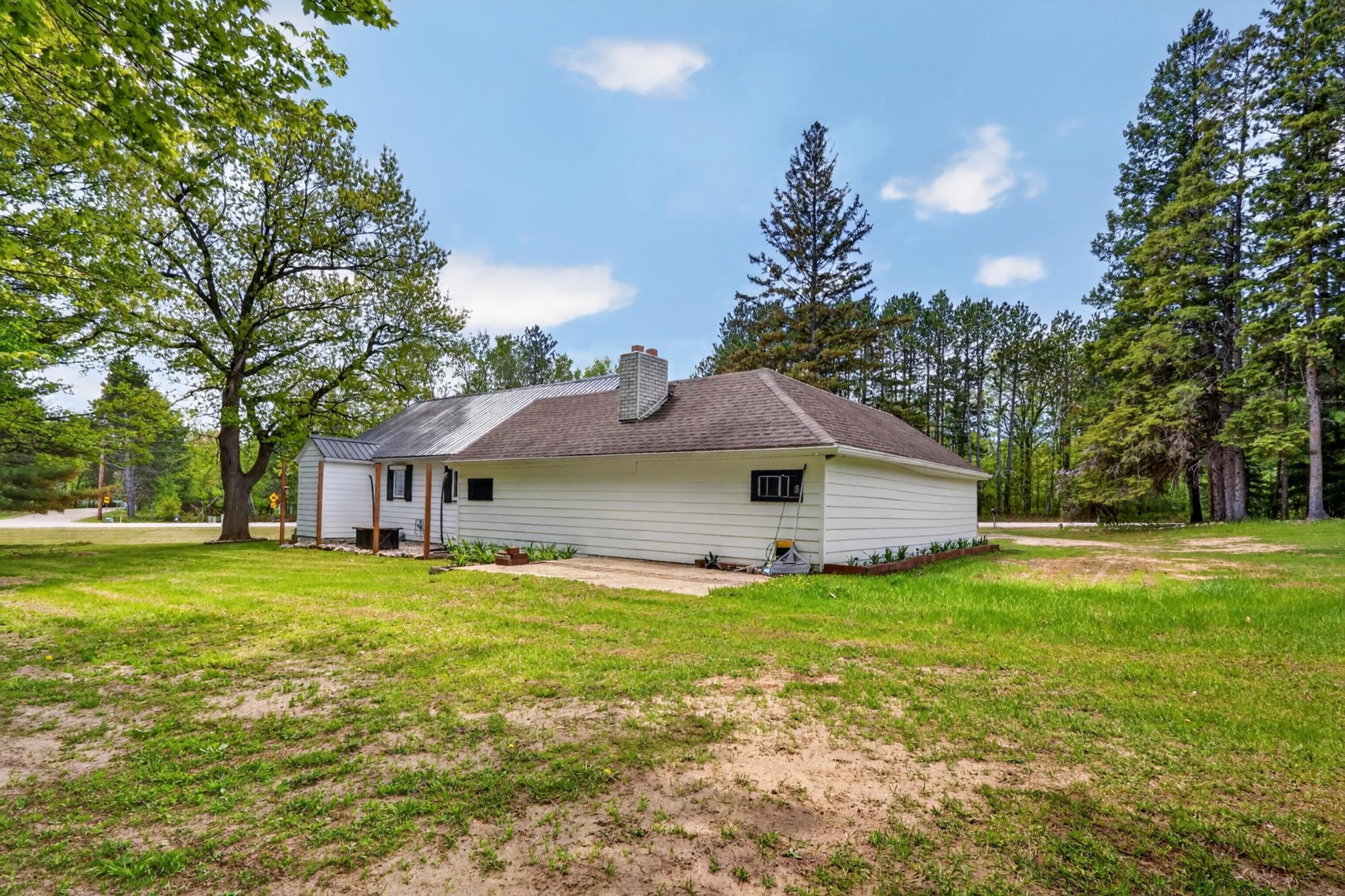 main property photo 41