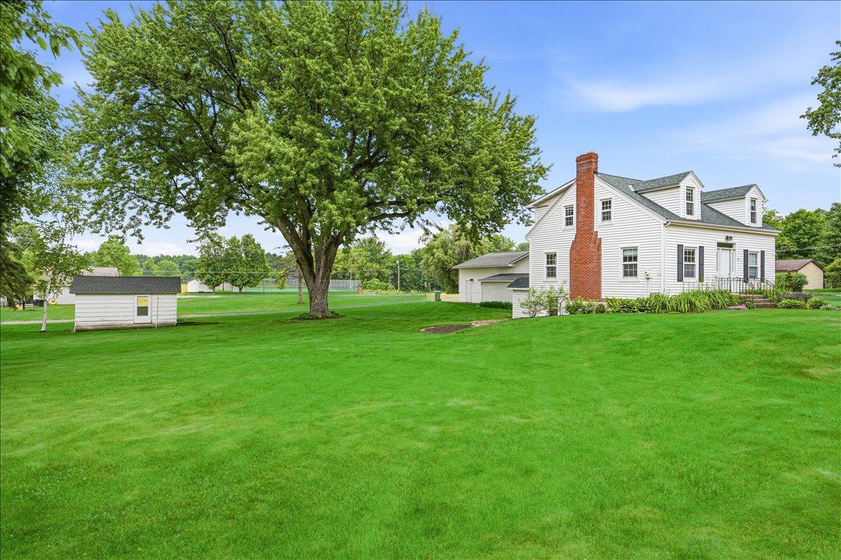 main property photo 42