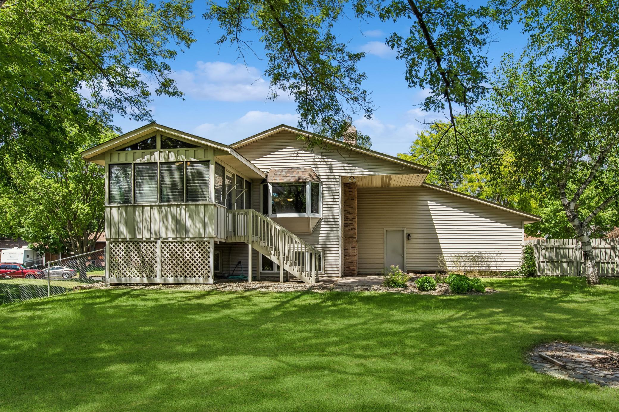 main property photo 35
