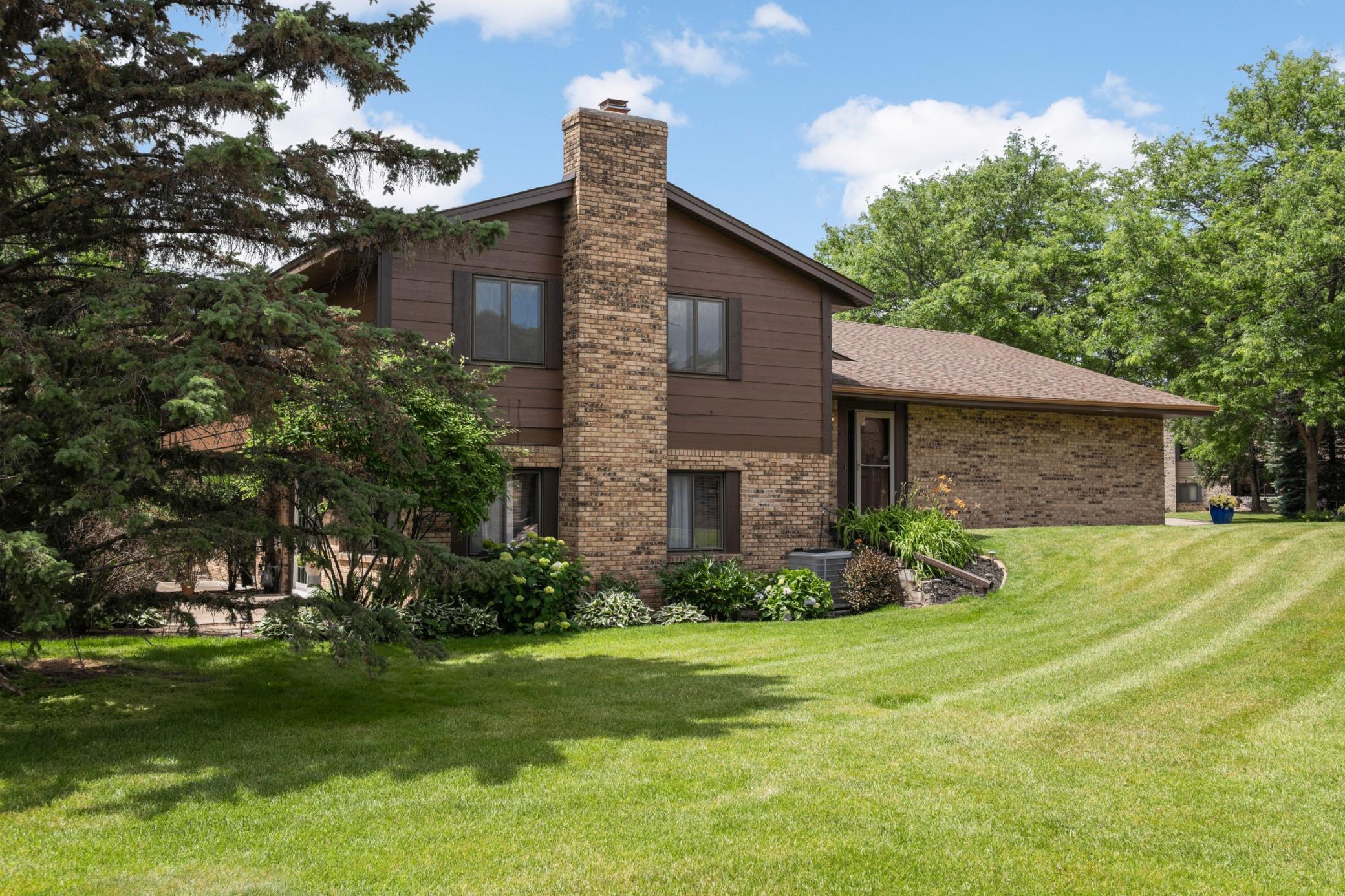 main property photo 25