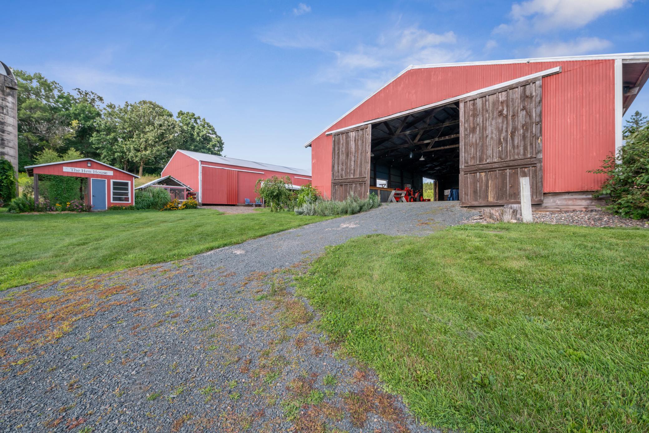 main property photo 54