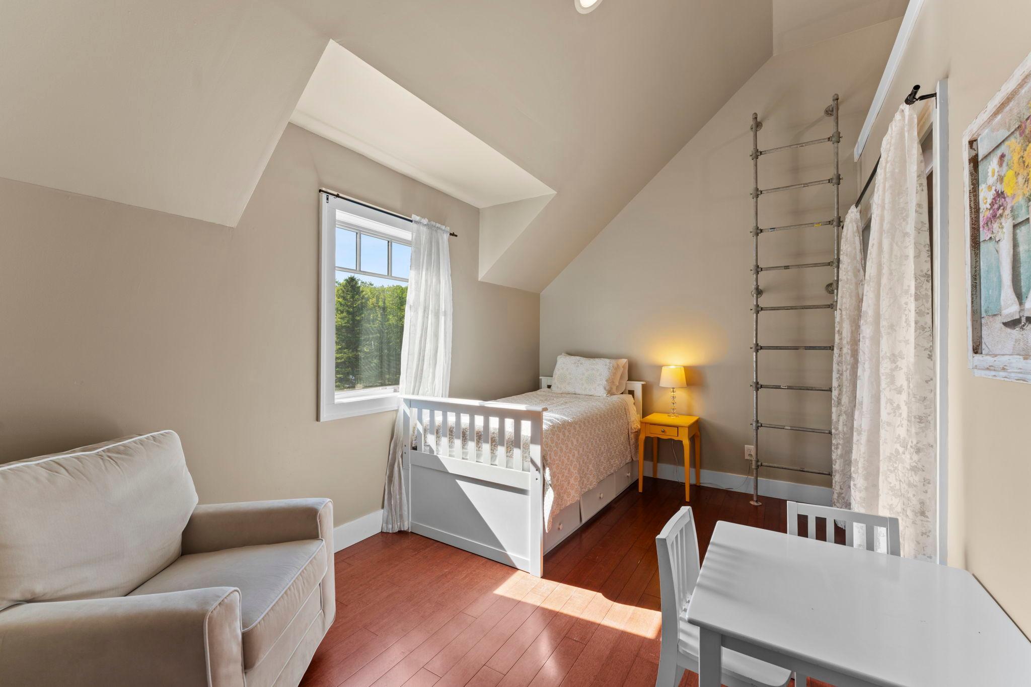main property photo 68