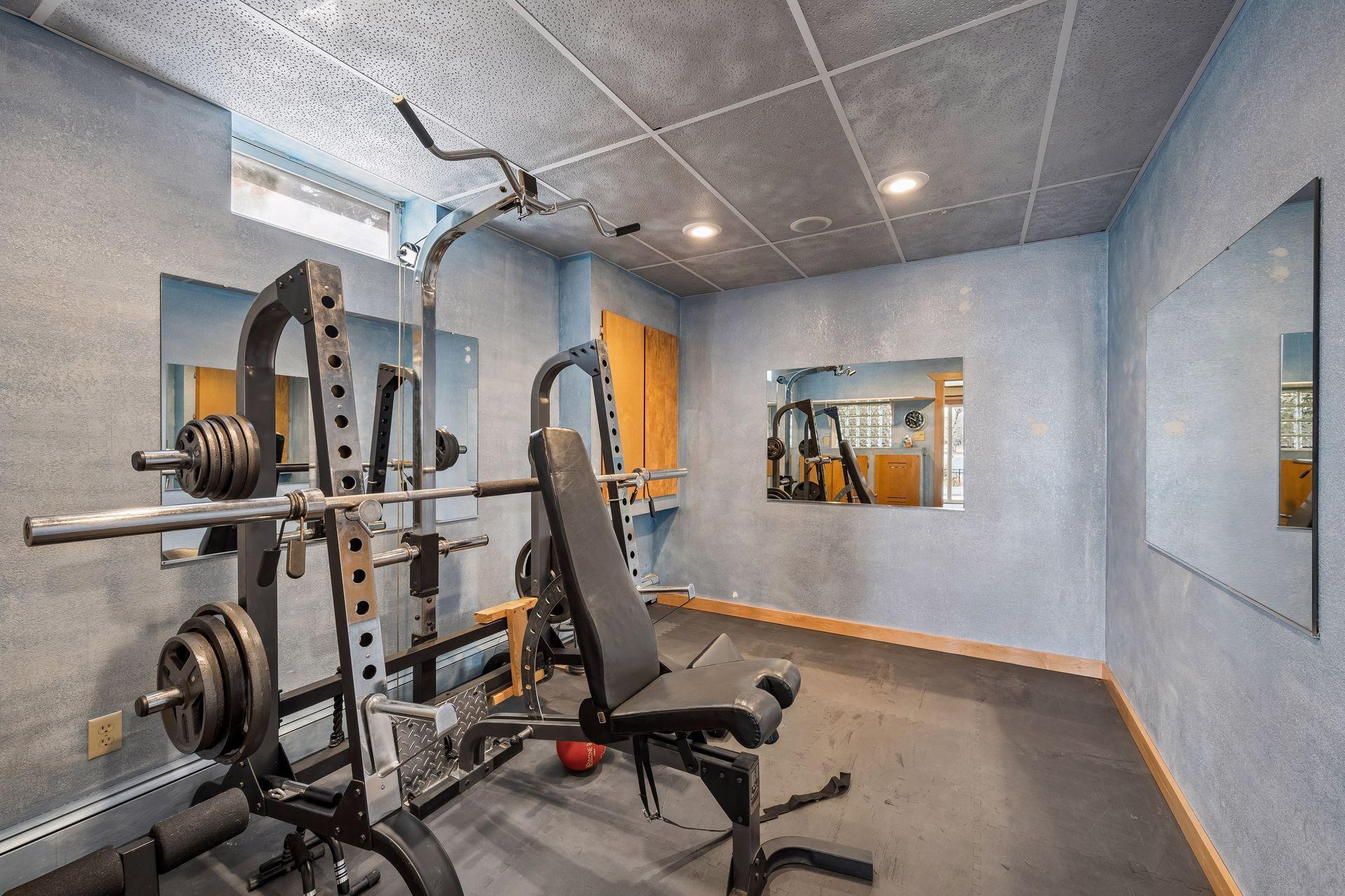 main property photo 23