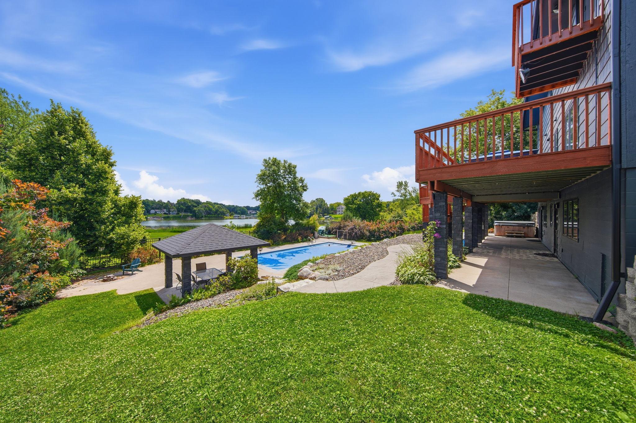 main property photo 26
