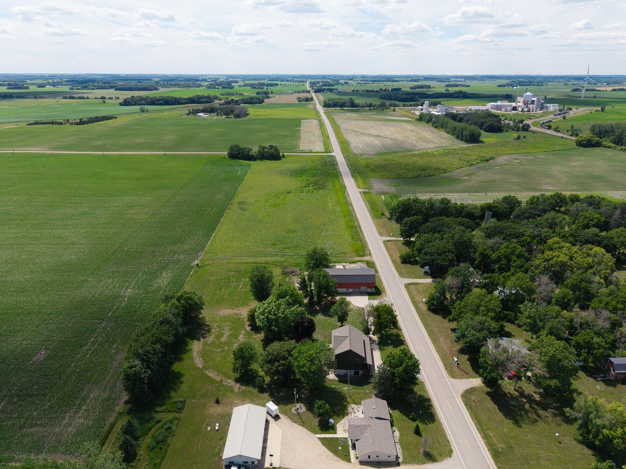 main property photo 13
