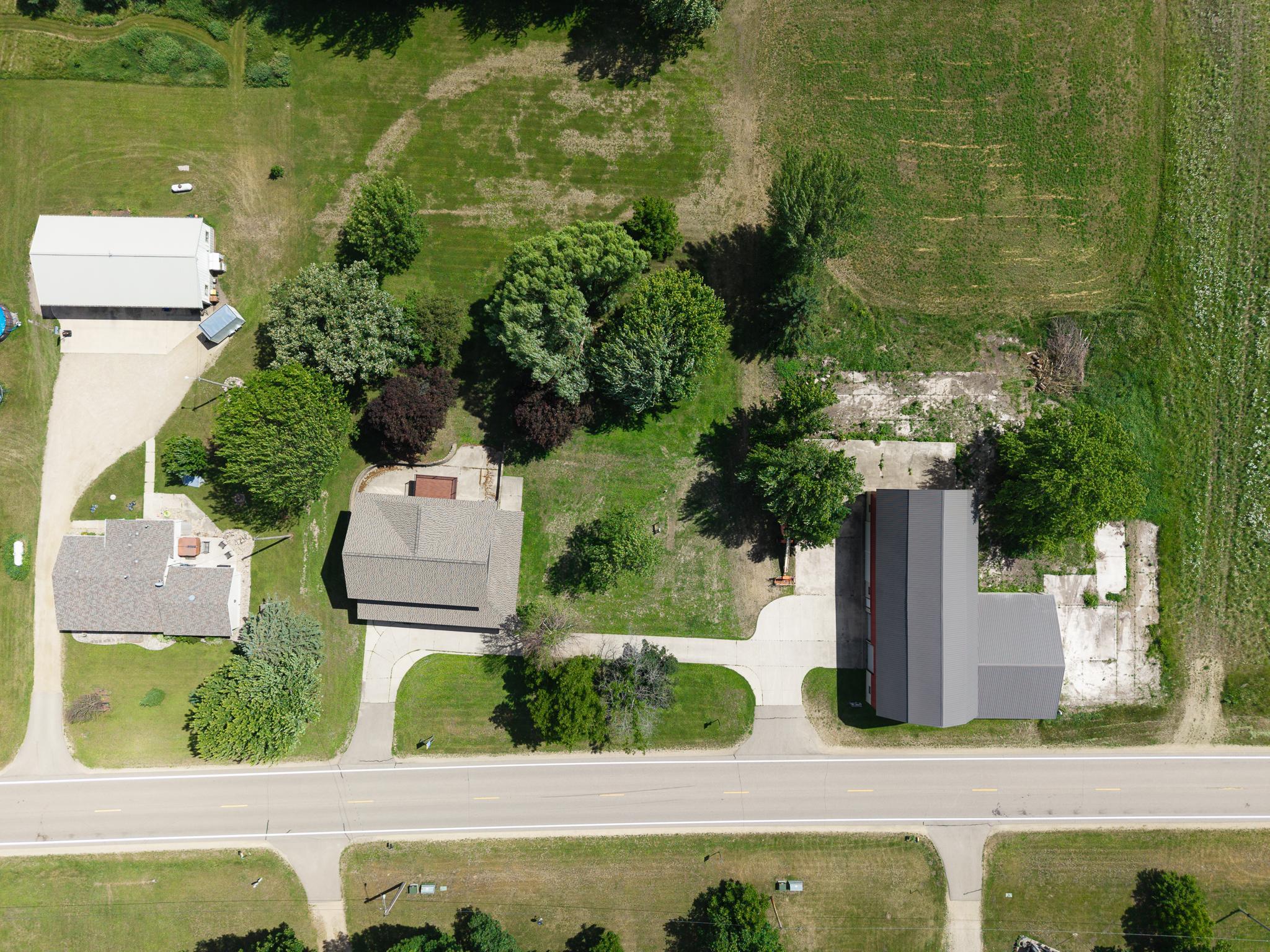 main property photo 6
