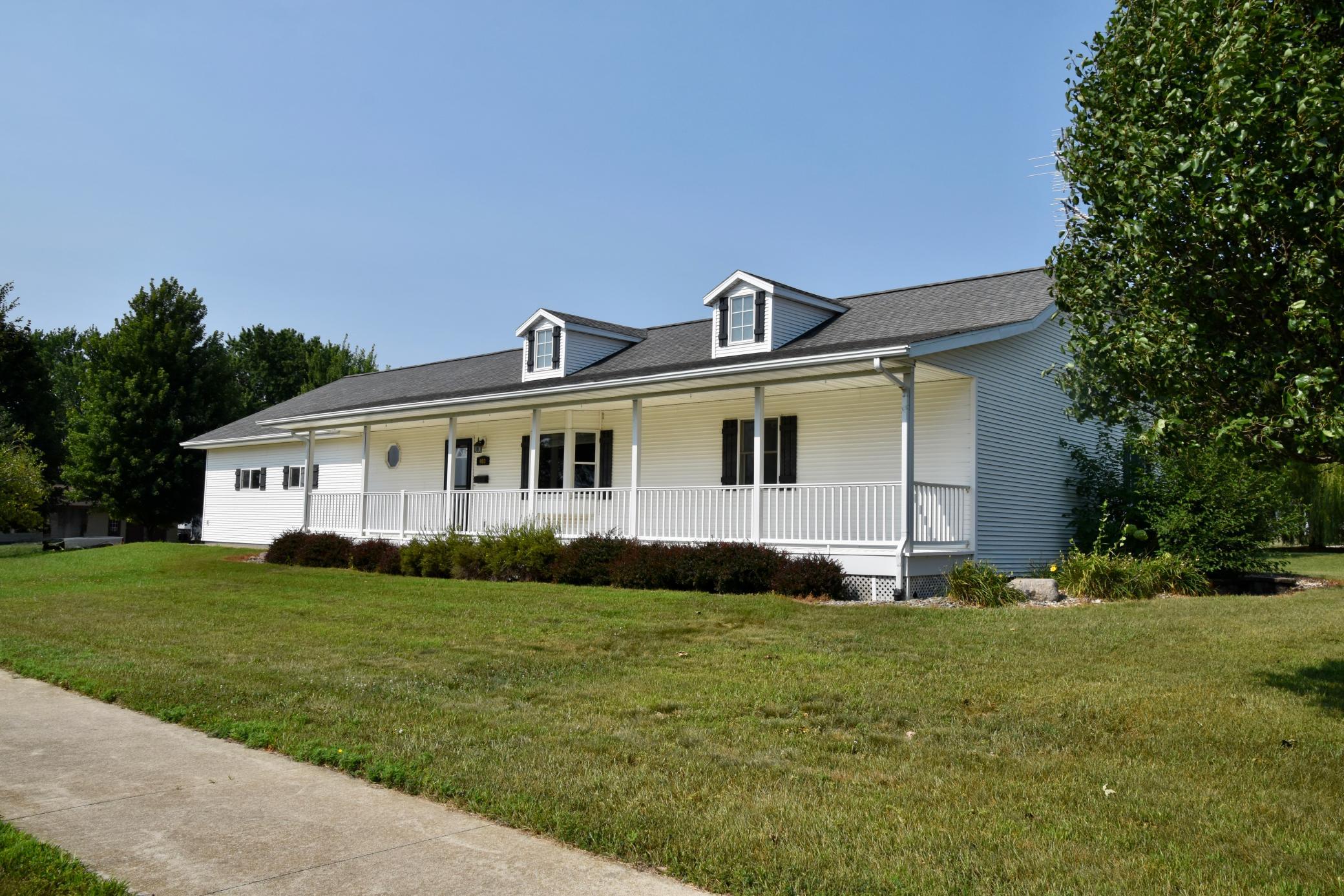 main property photo 1