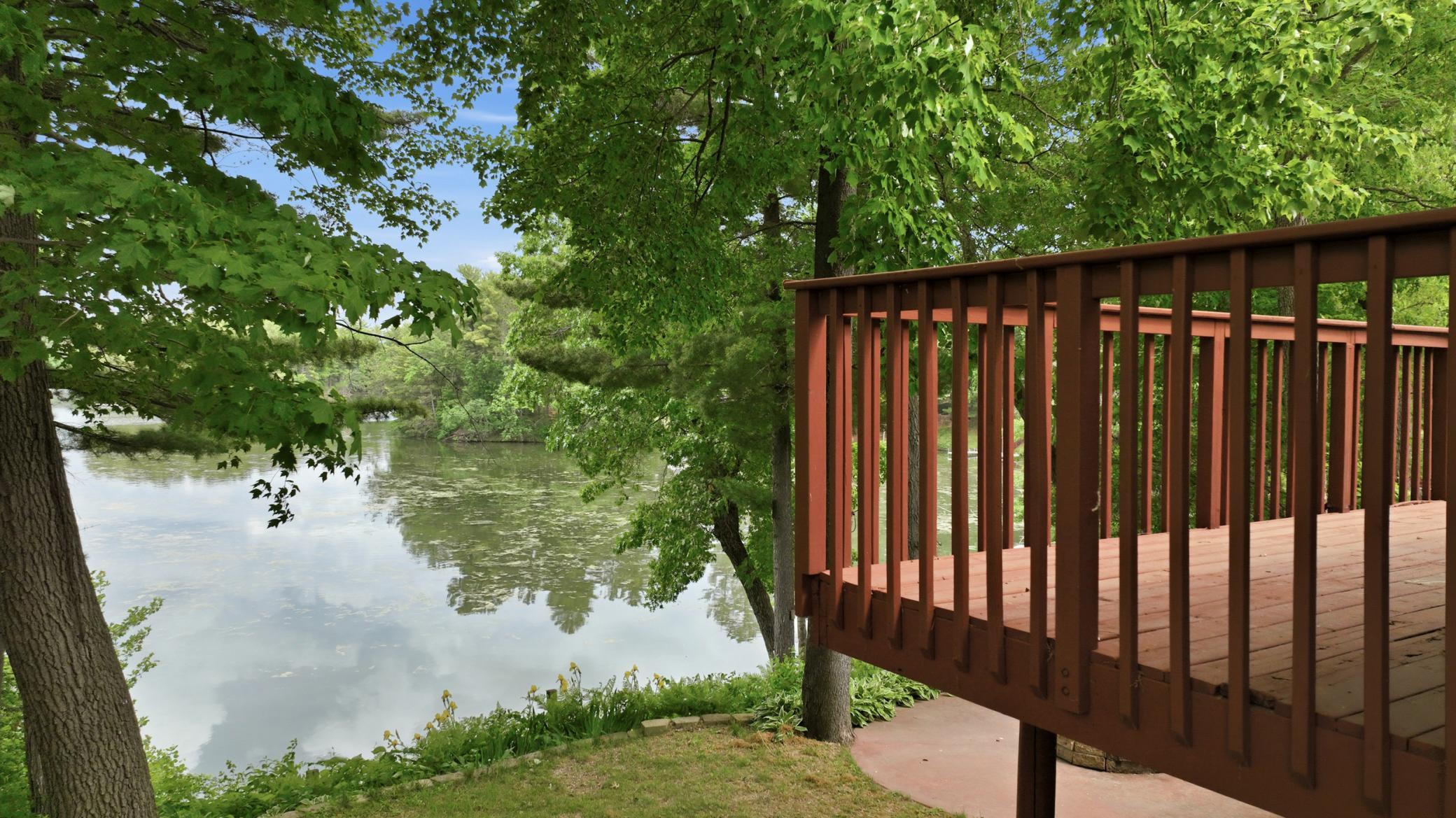 main property photo 3