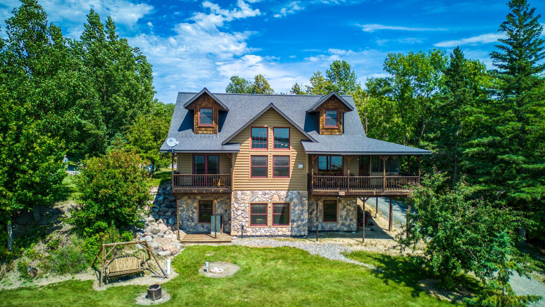 main property photo 9