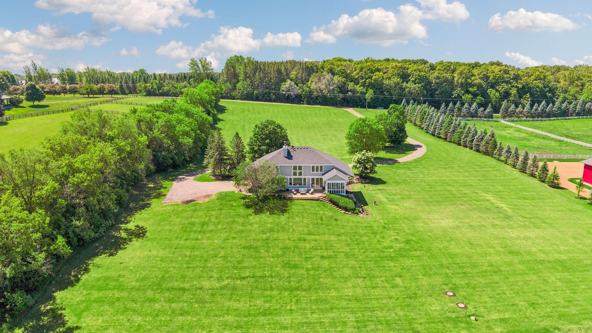 main property photo 40