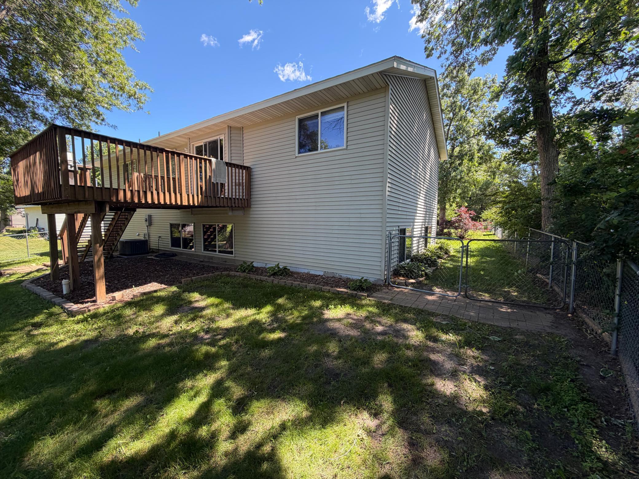 main property photo 54