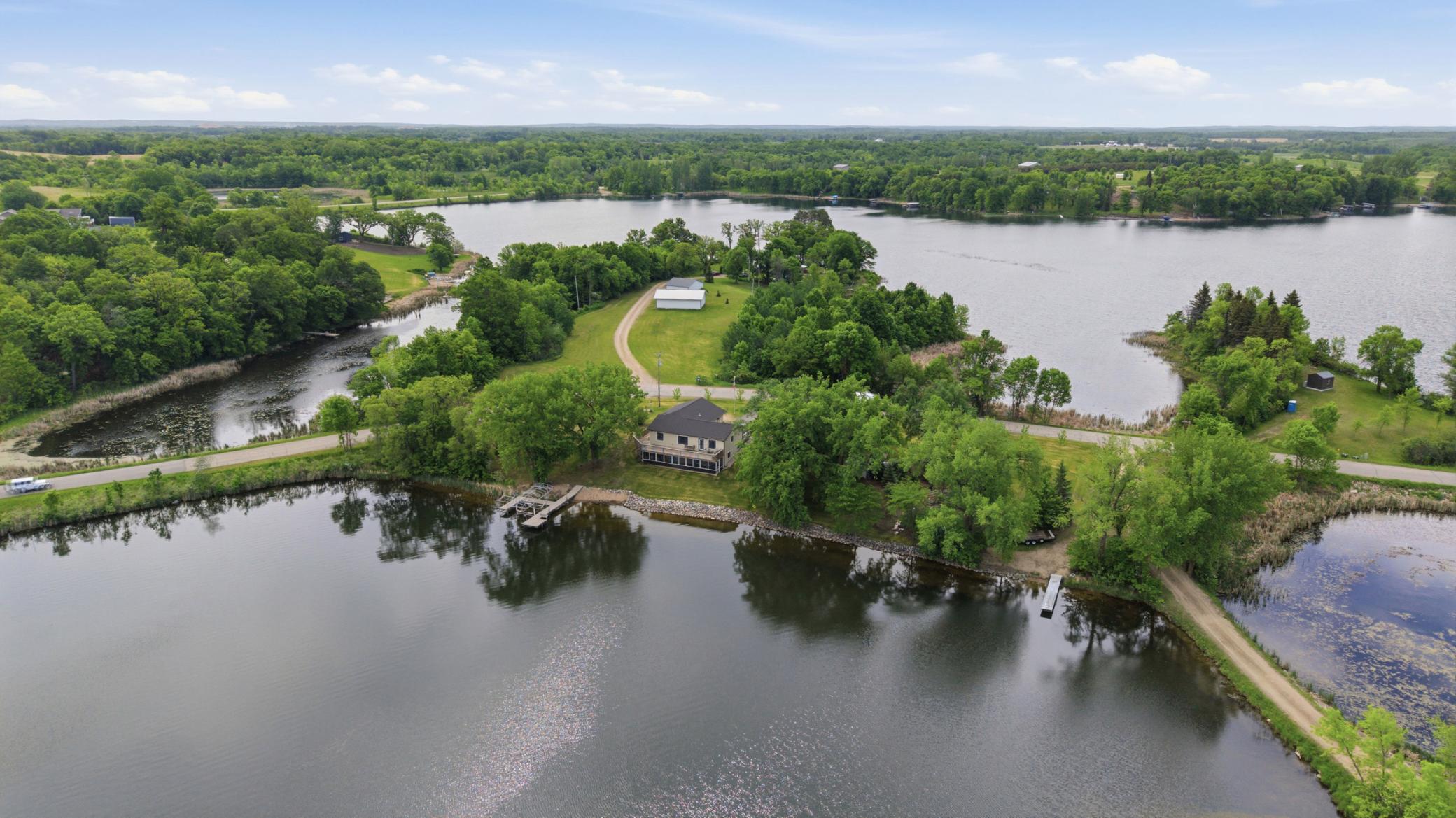 main property photo 29