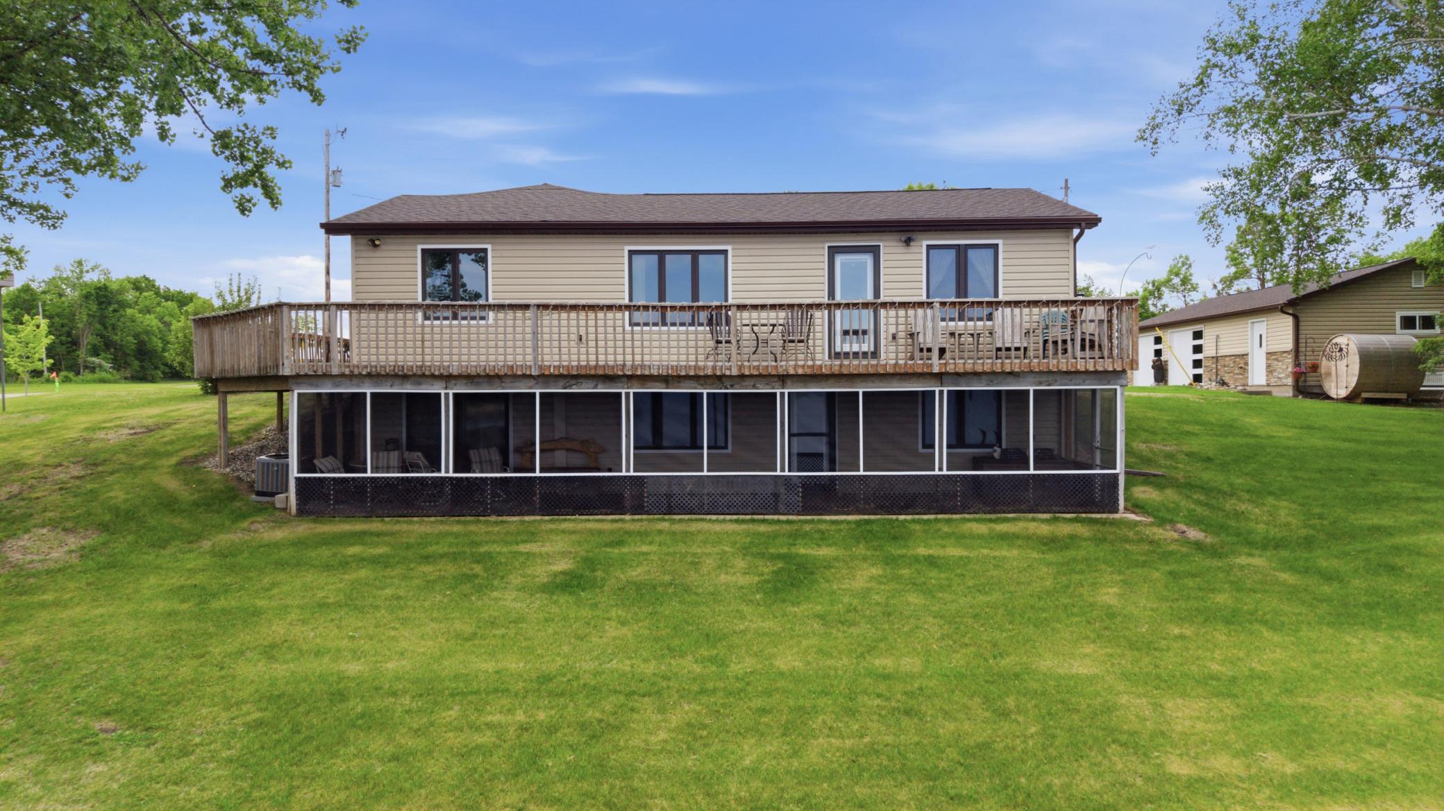 main property photo 31