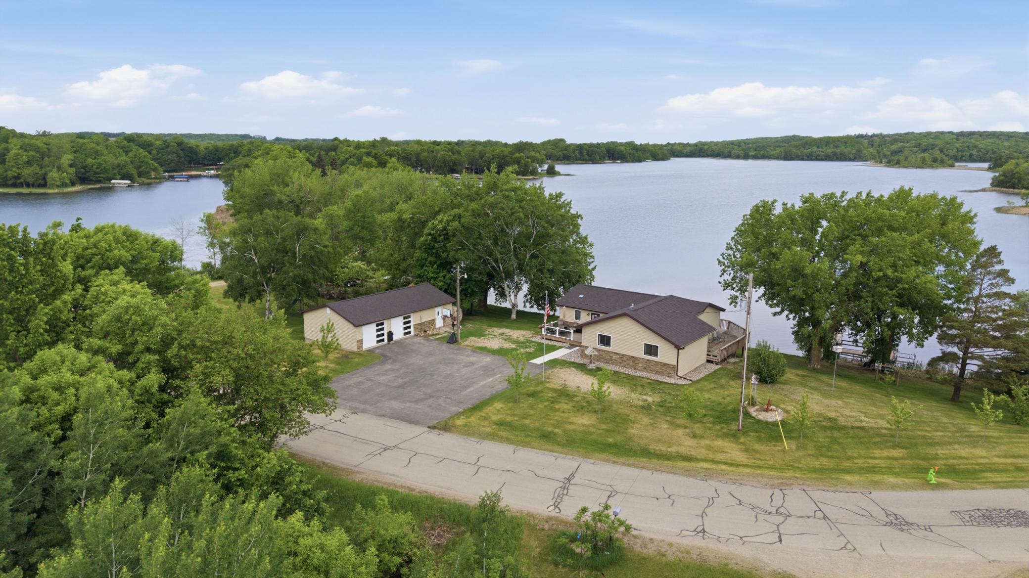 main property photo 32