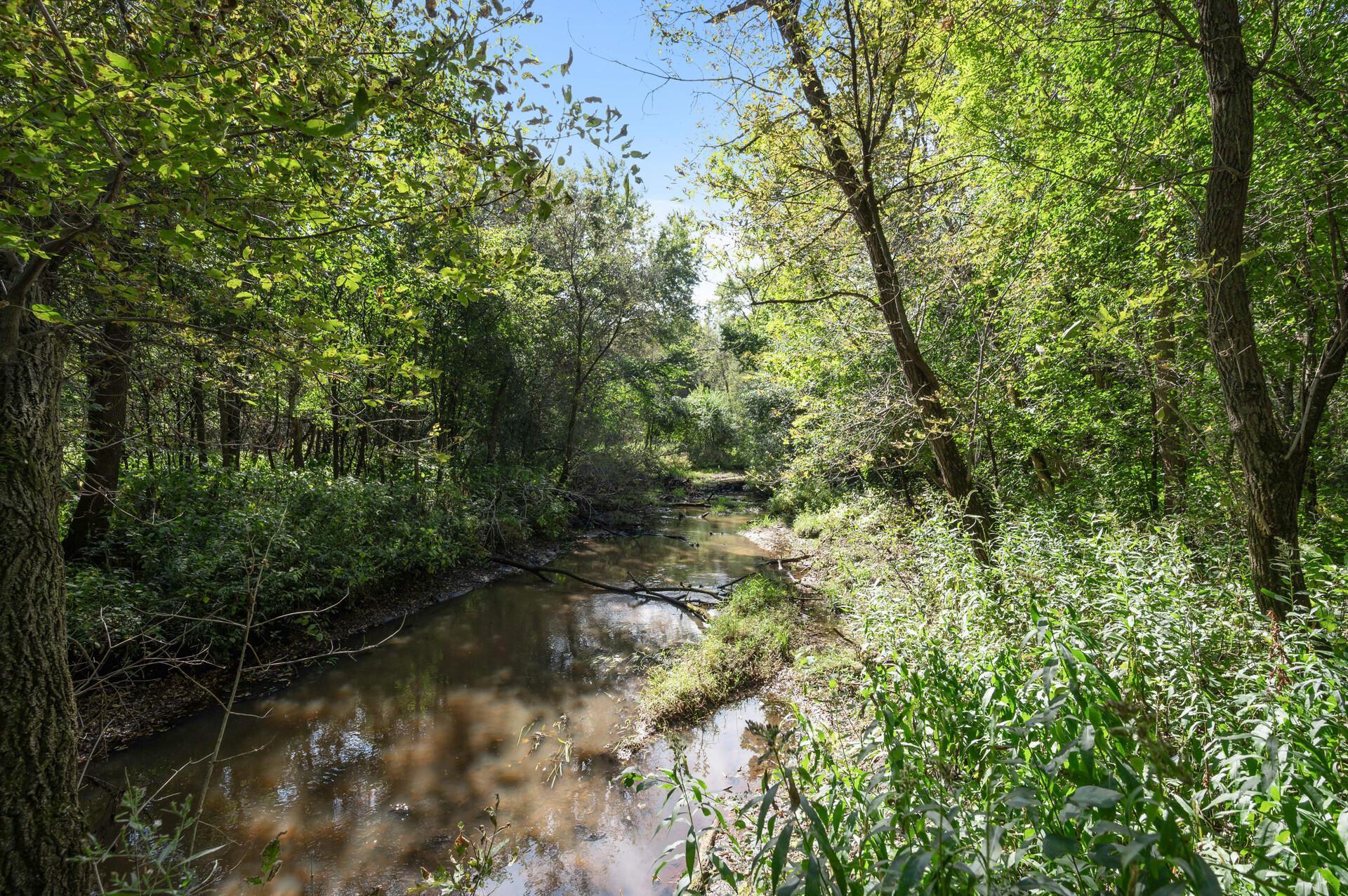 main property photo 45