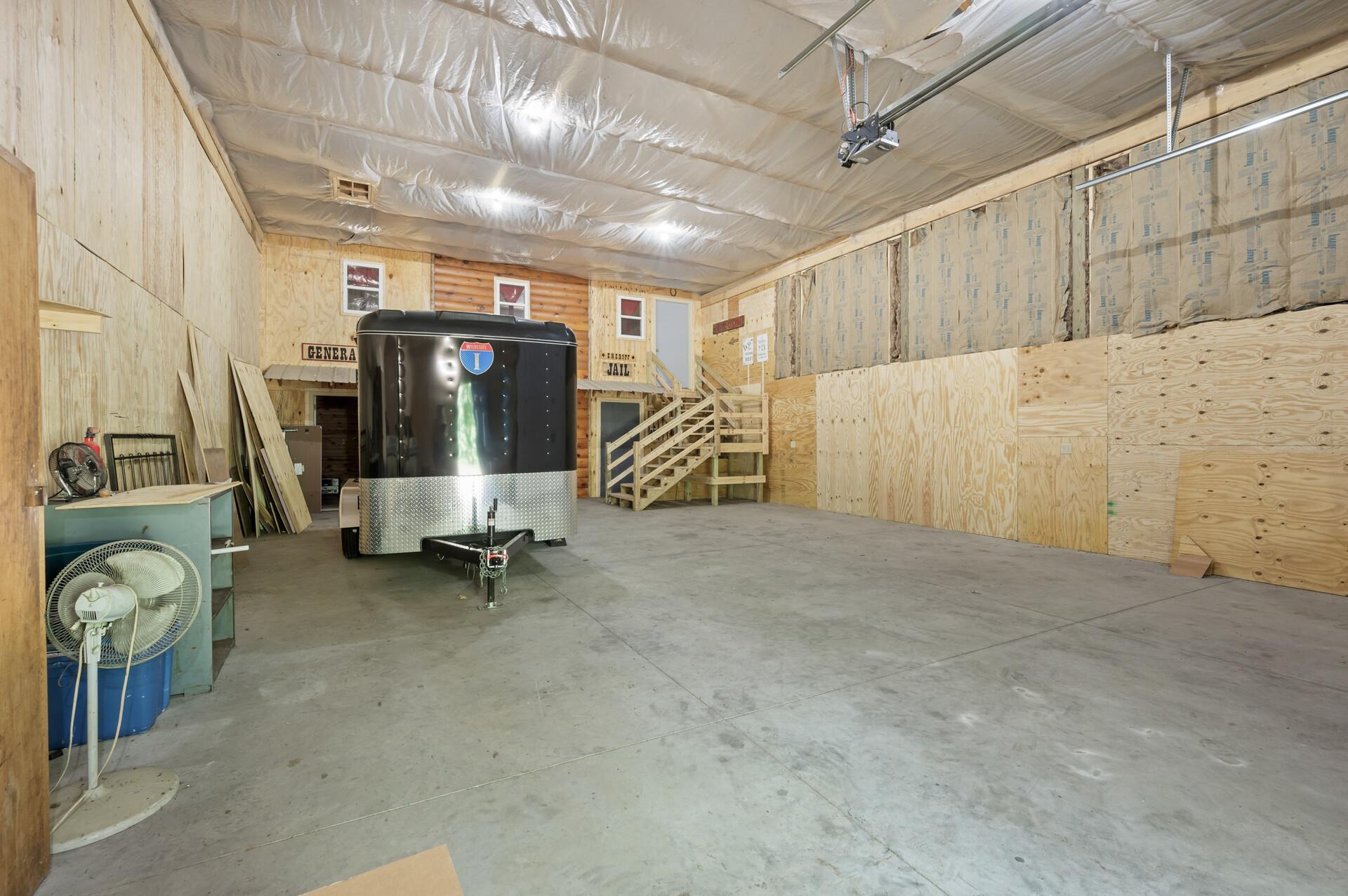 main property photo 54