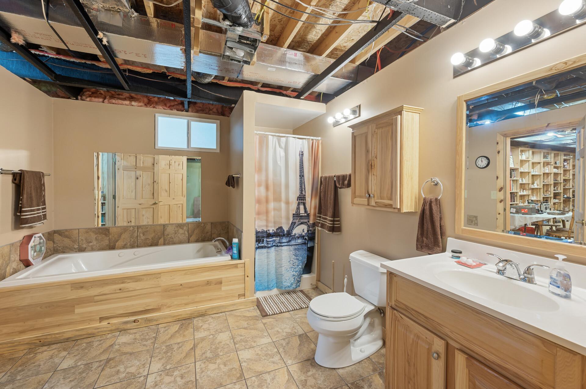 main property photo 59