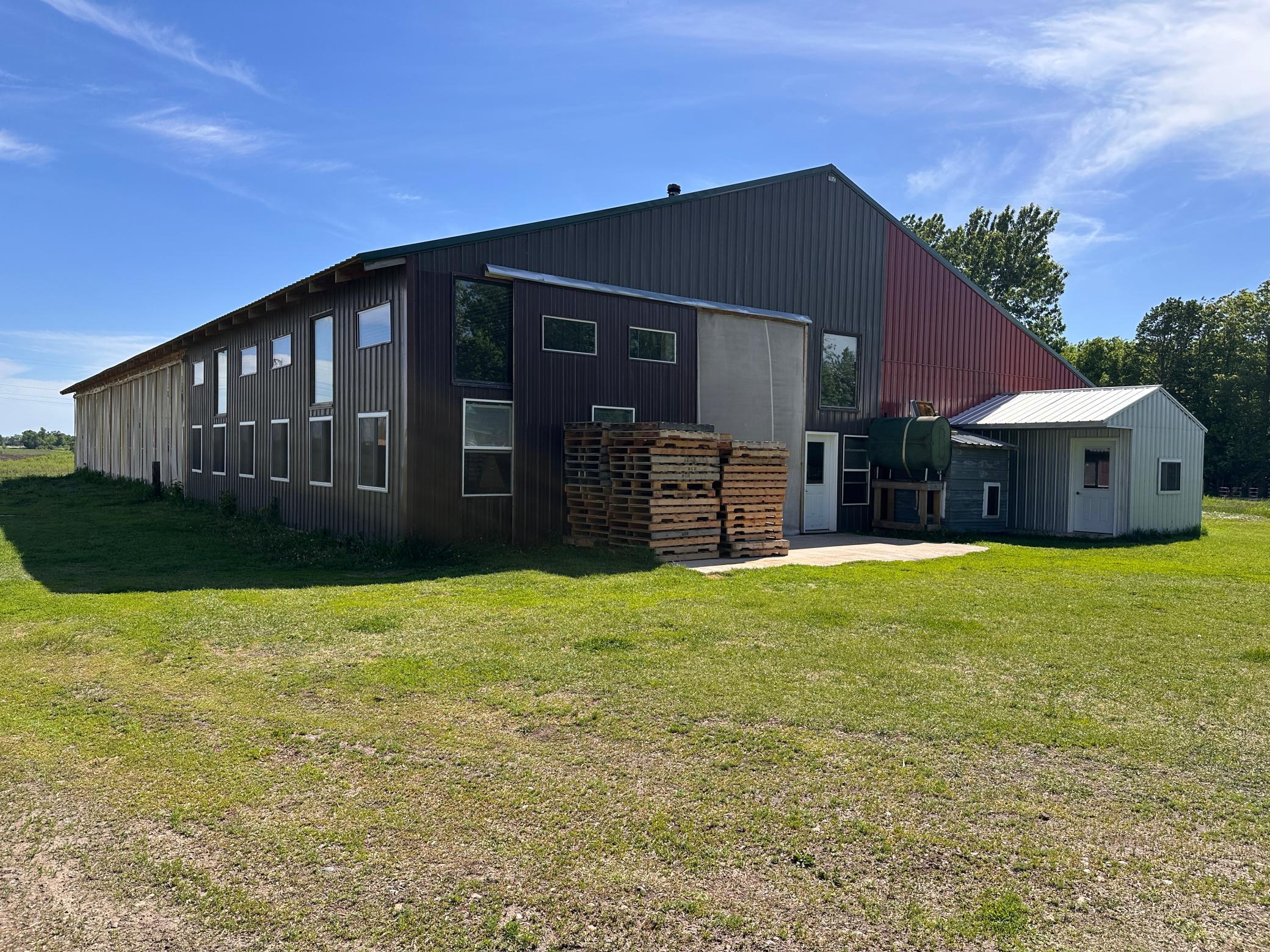 main property photo 24