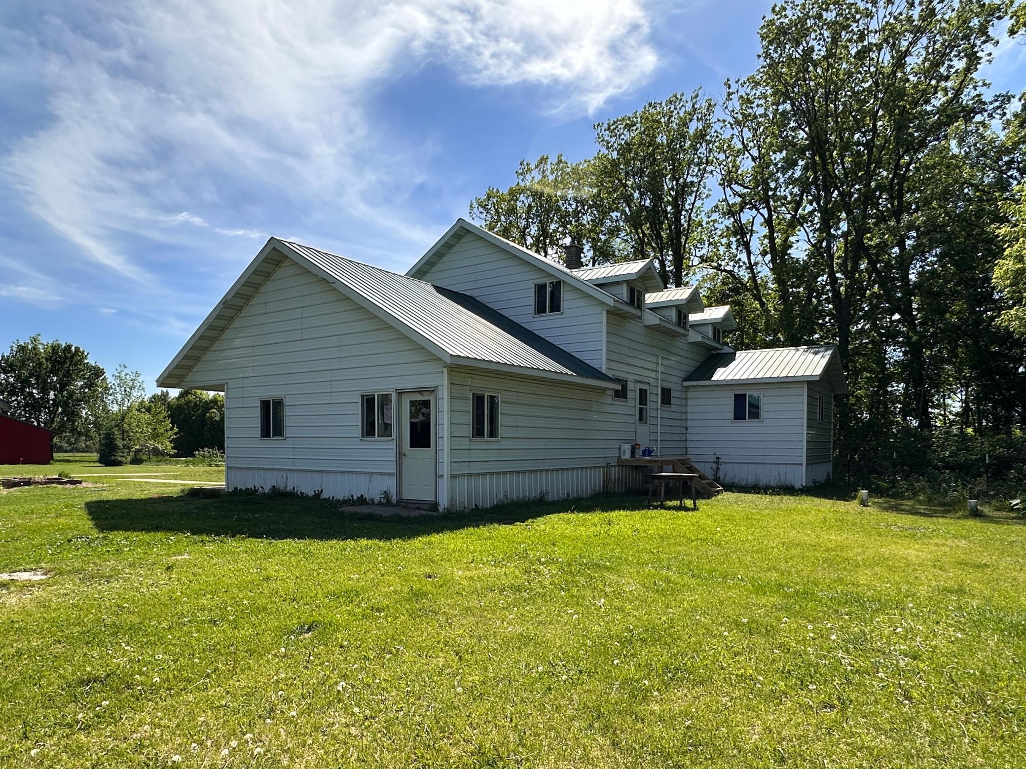 main property photo 8