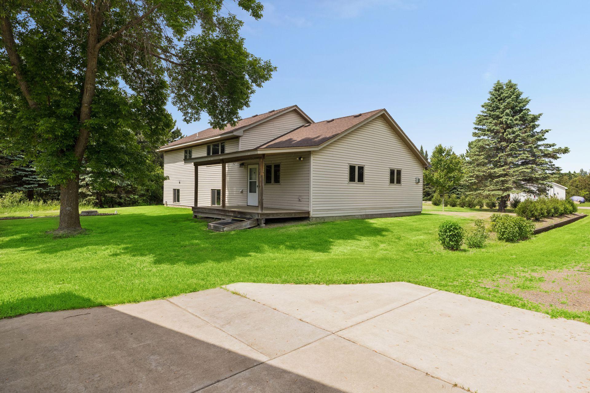 main property photo 45