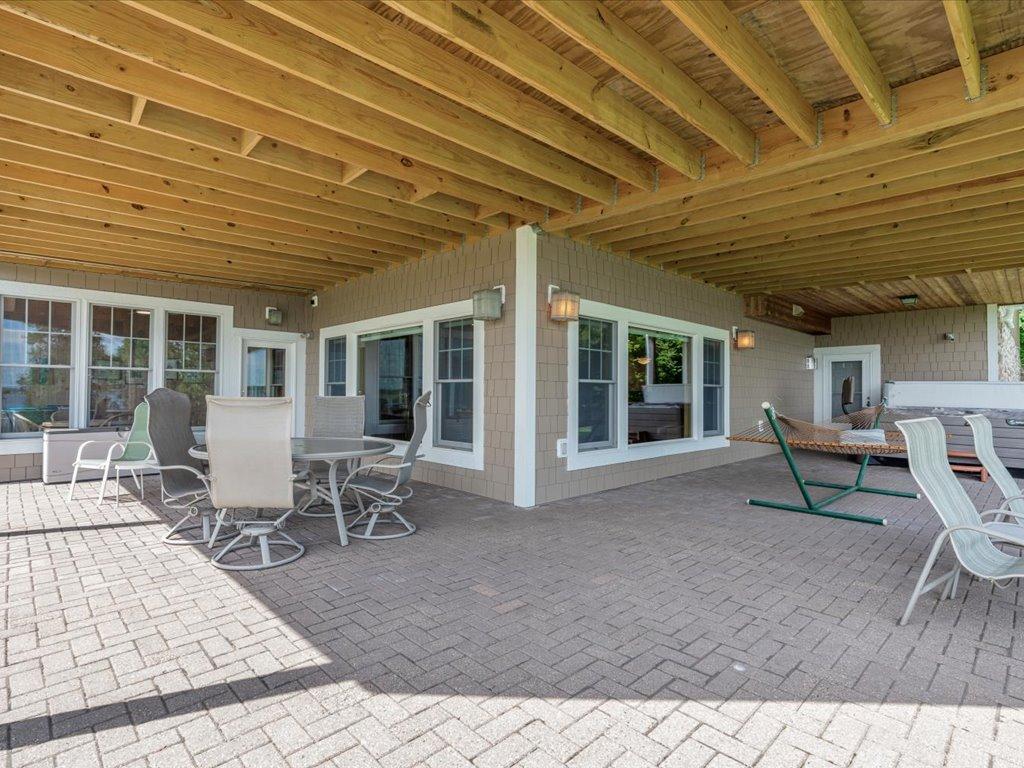 main property photo 64