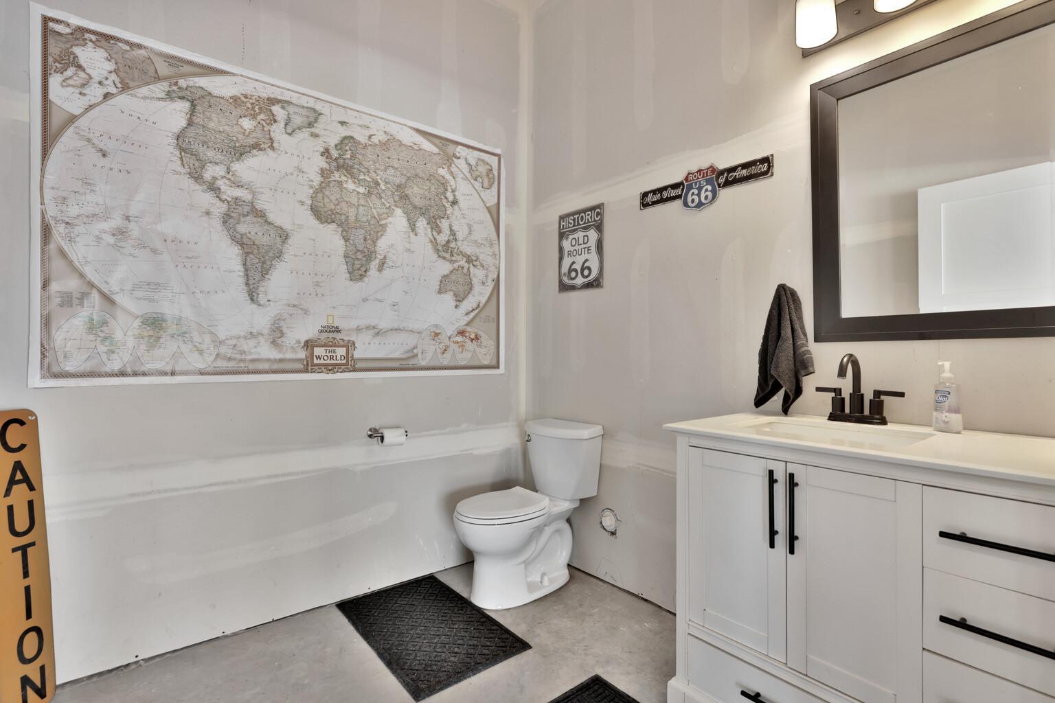 main property photo 50