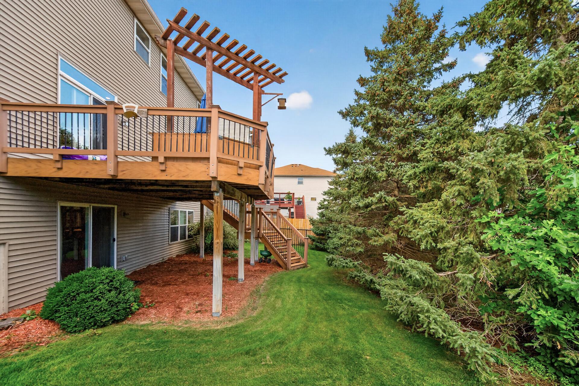 main property photo 37
