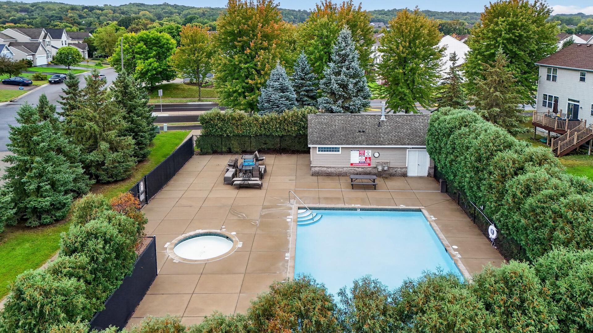 main property photo 45