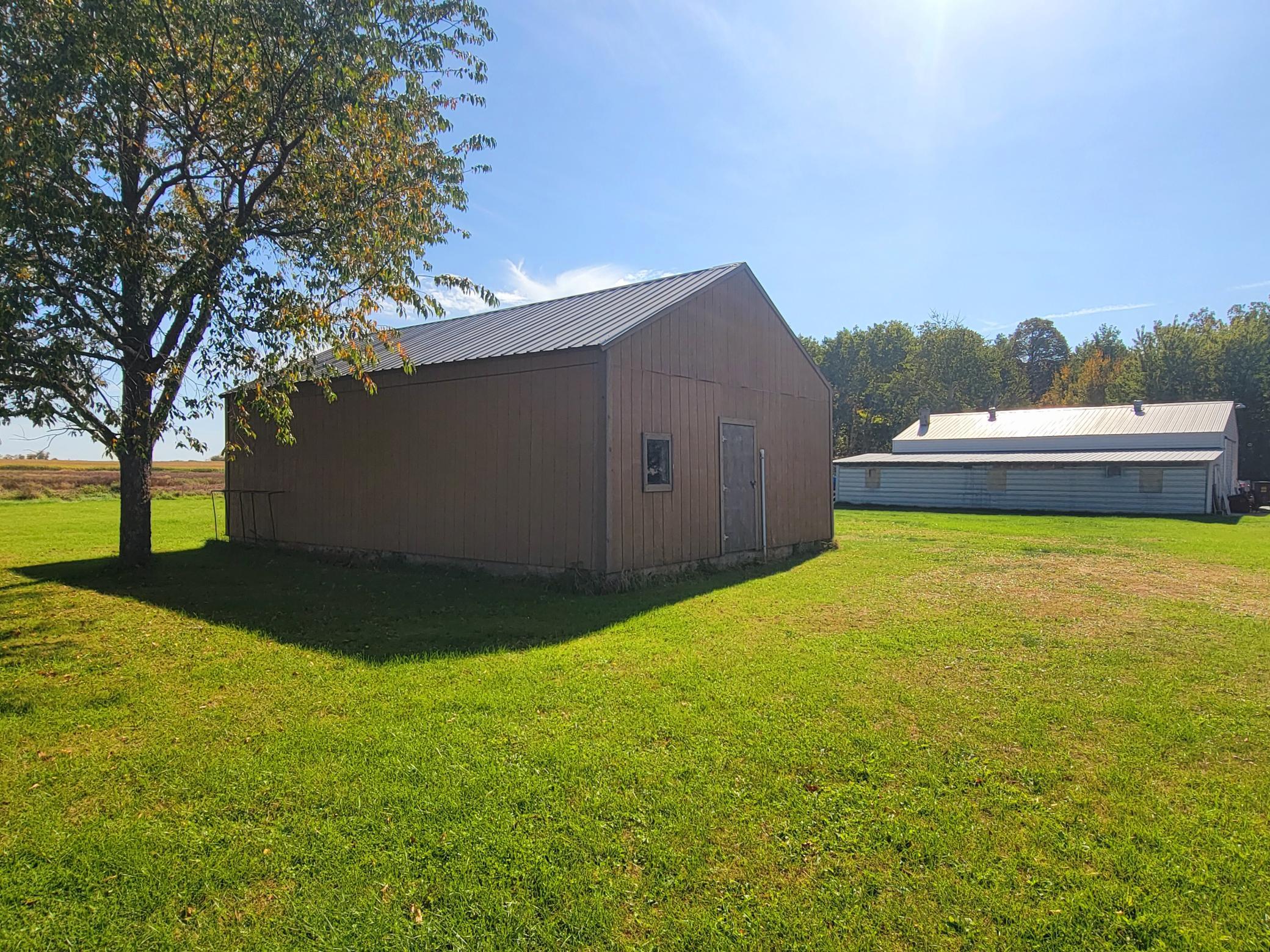 main property photo 20