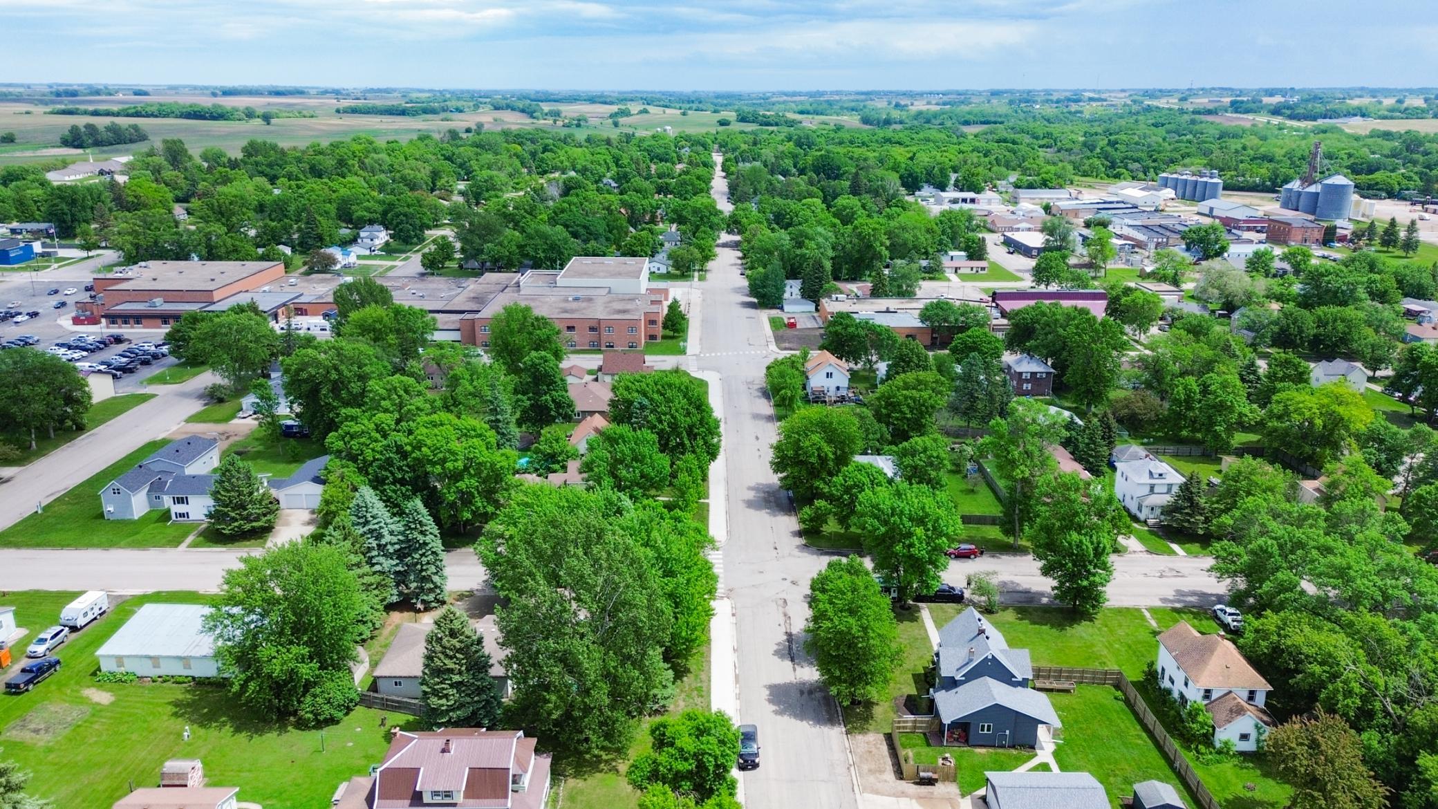 main property photo 49