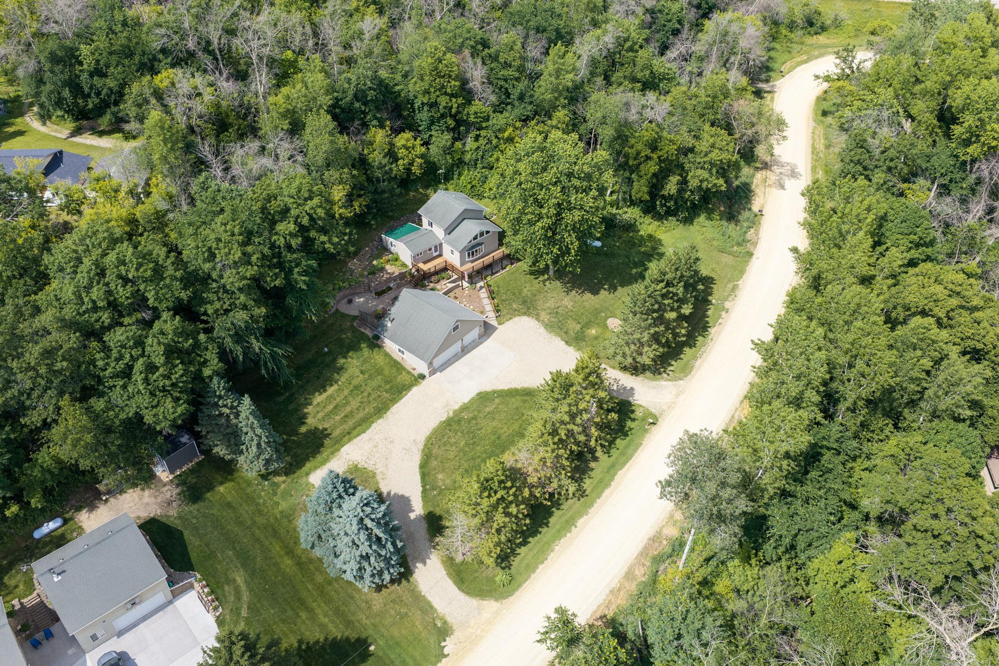 main property photo 30