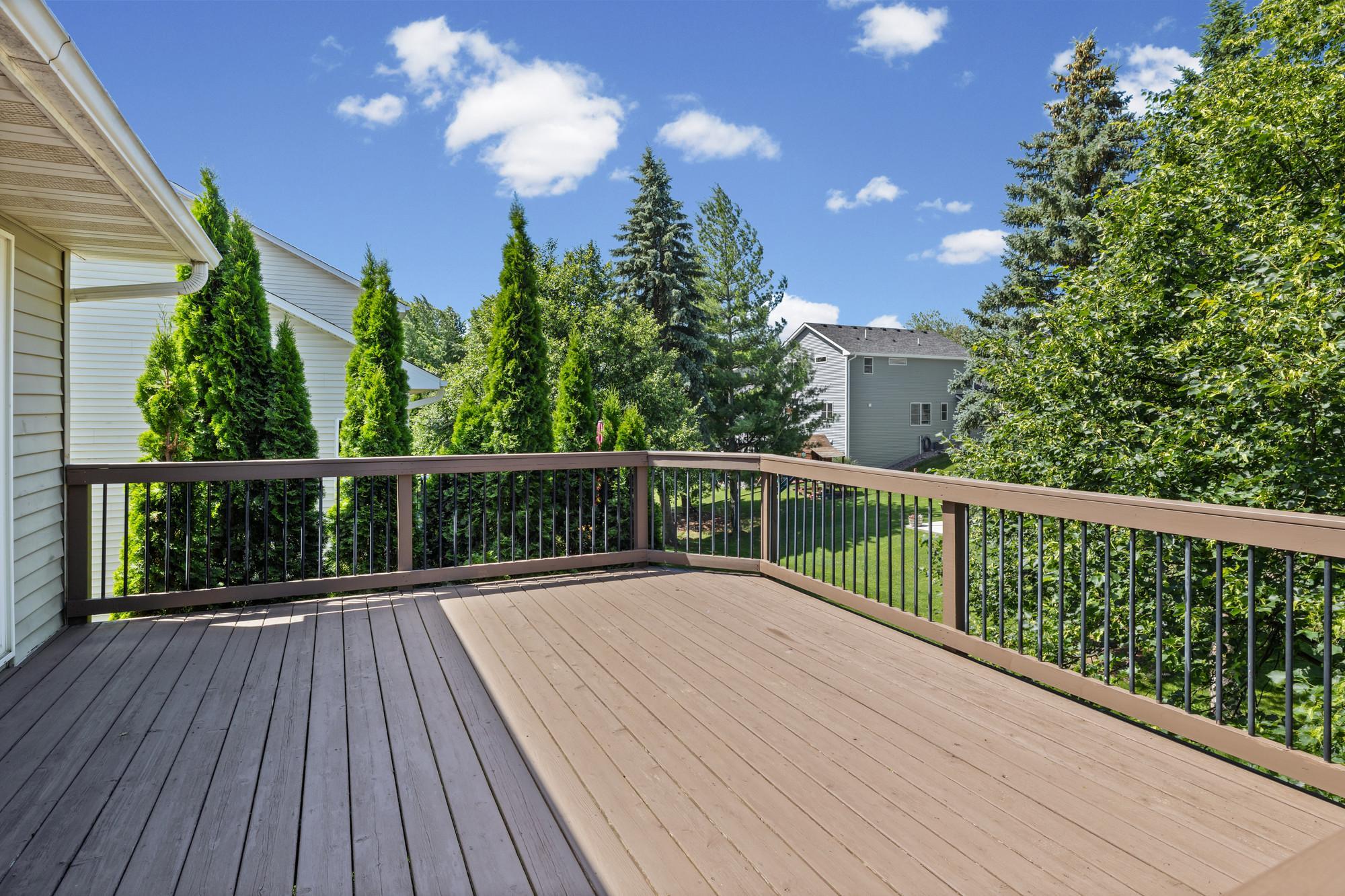 main property photo 14