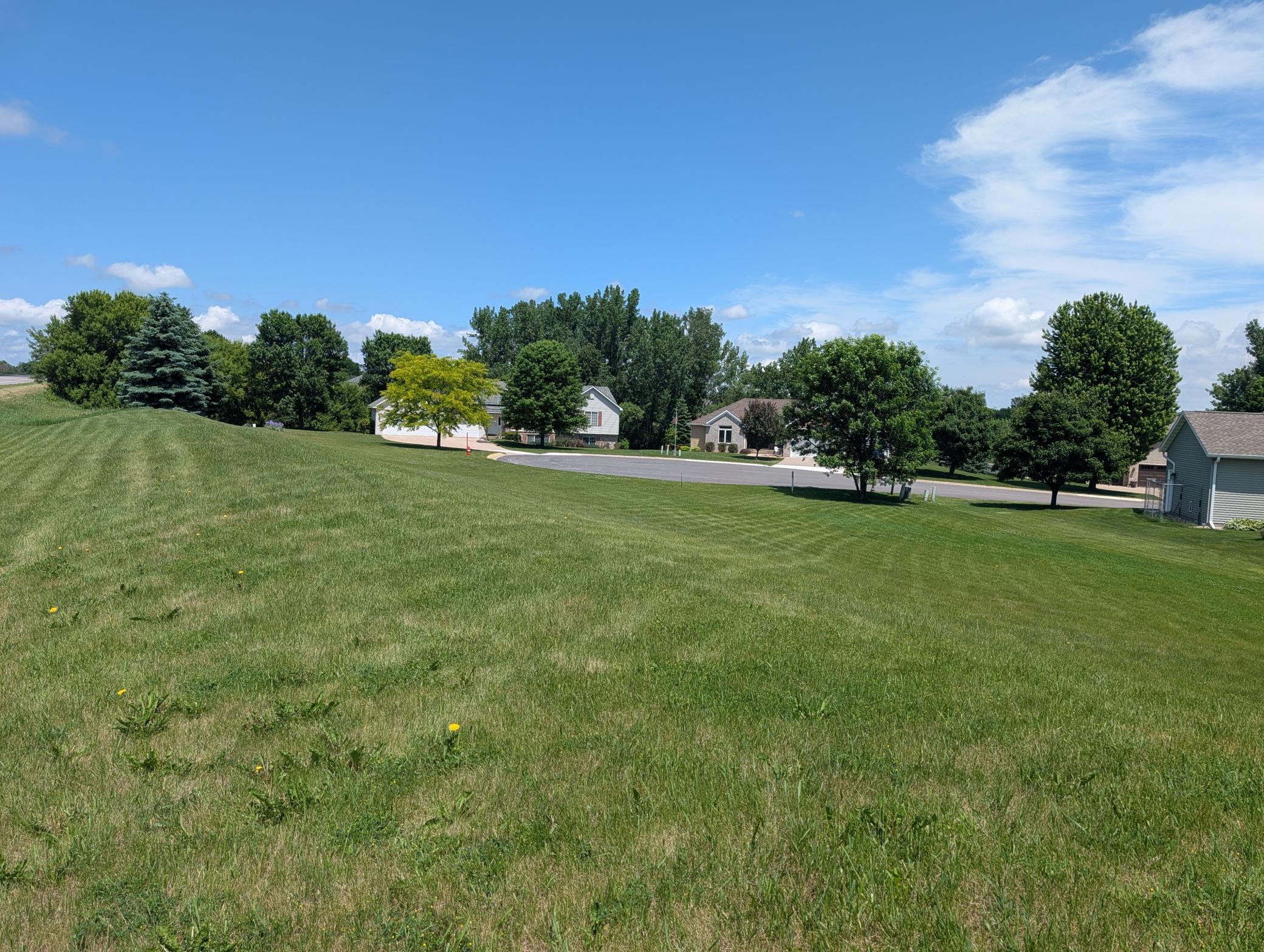 main property photo 12