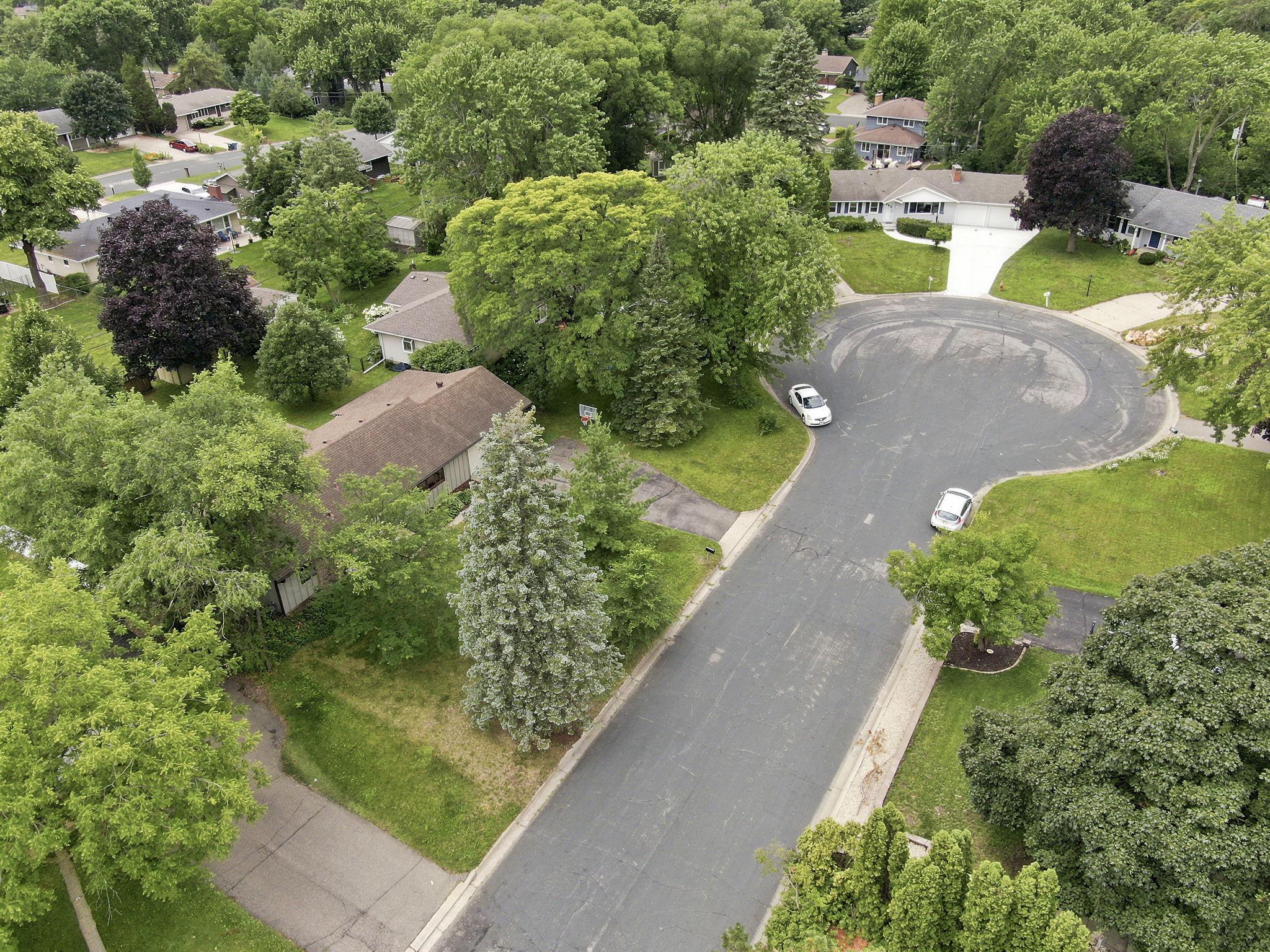 main property photo 27