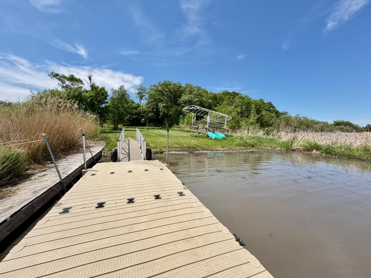 main property photo 94