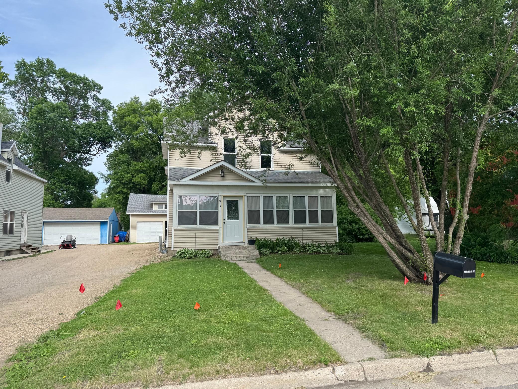 main property photo 36