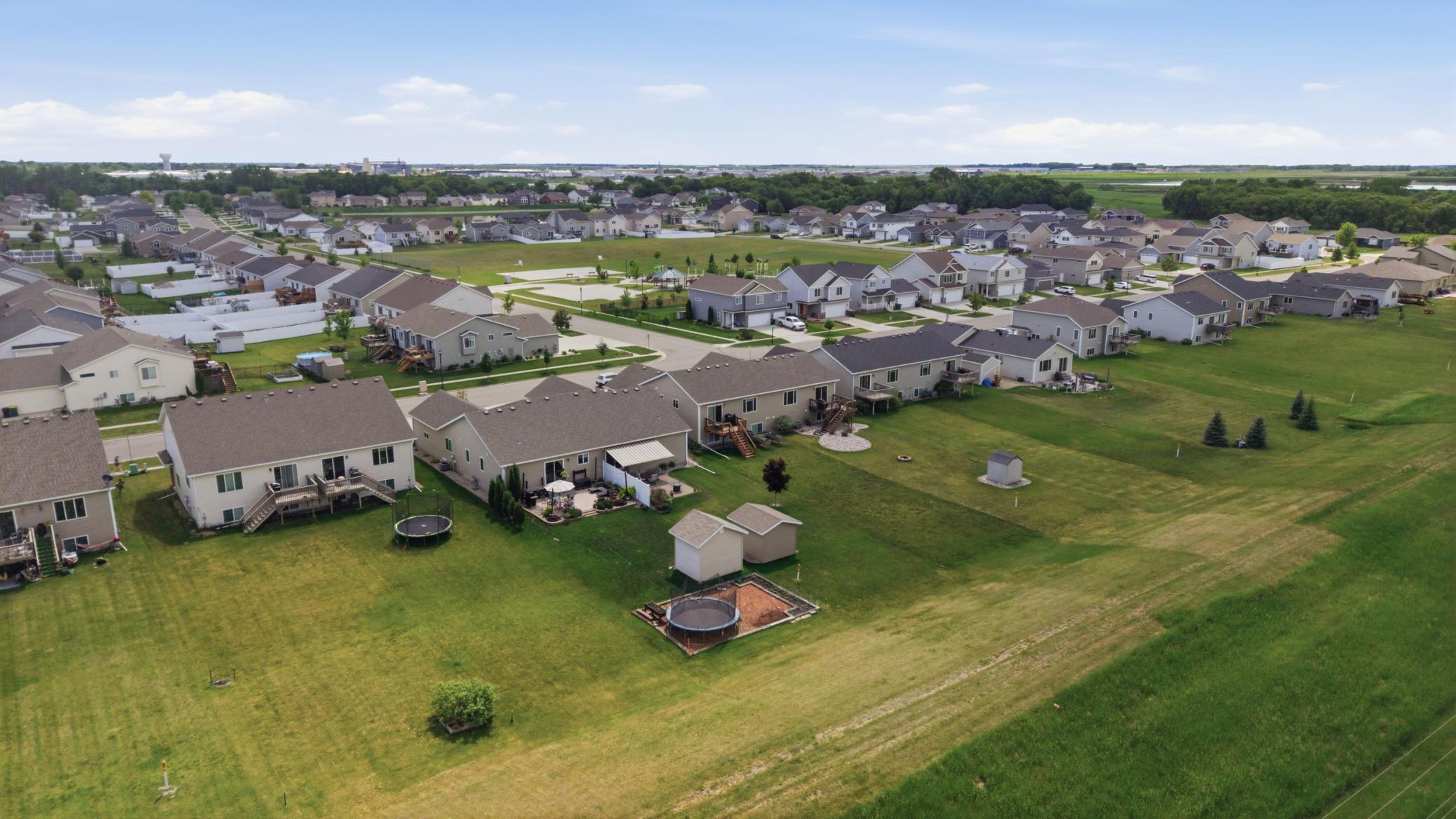 main property photo 50