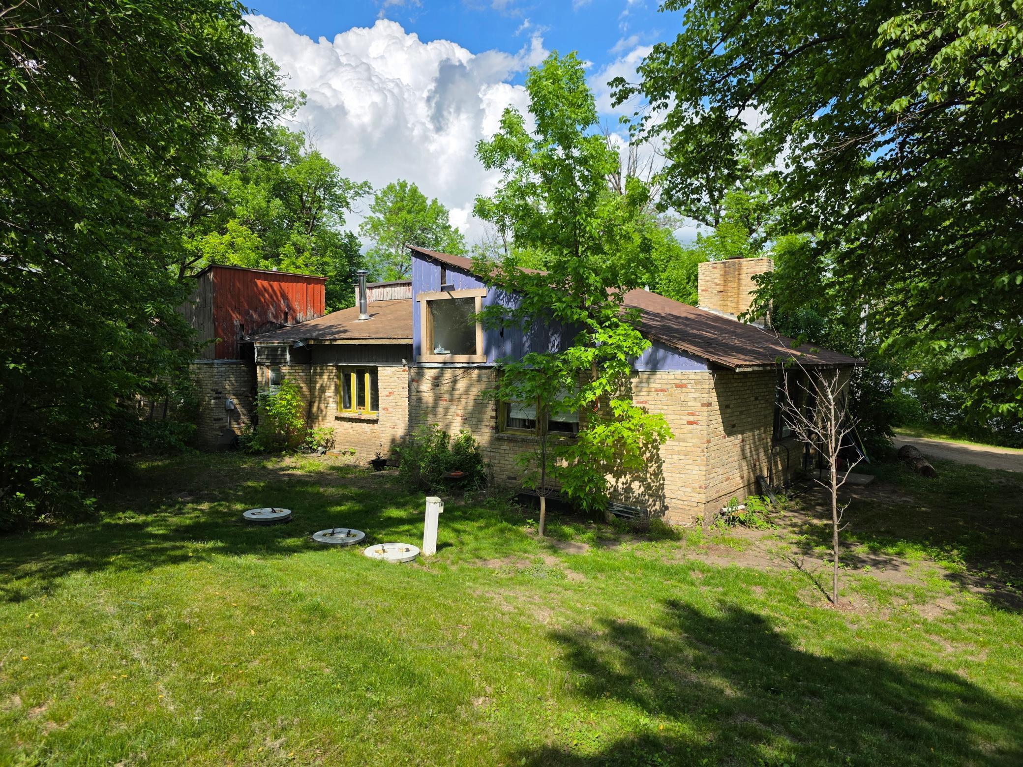 main property photo 20