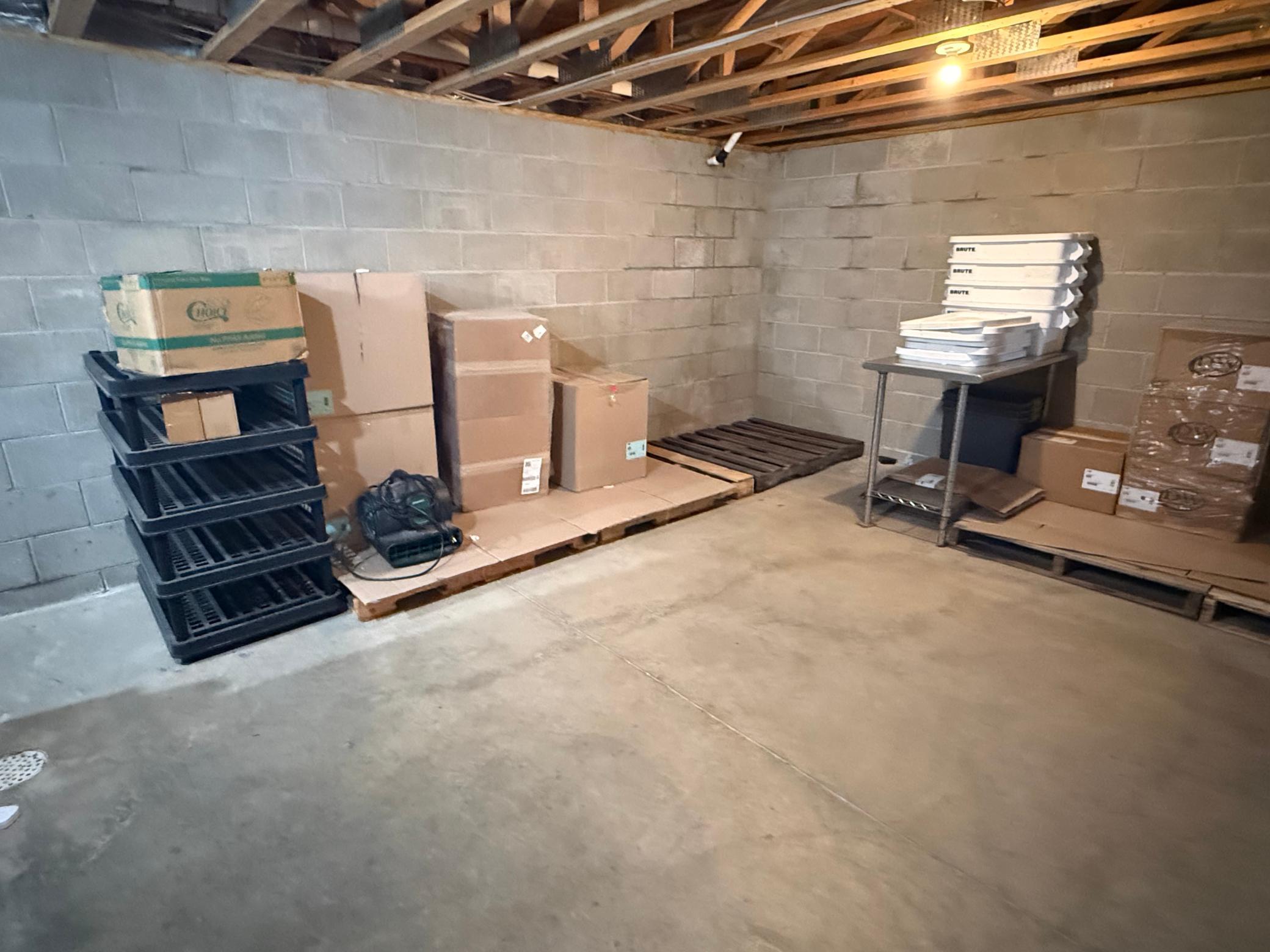 main property photo 74
