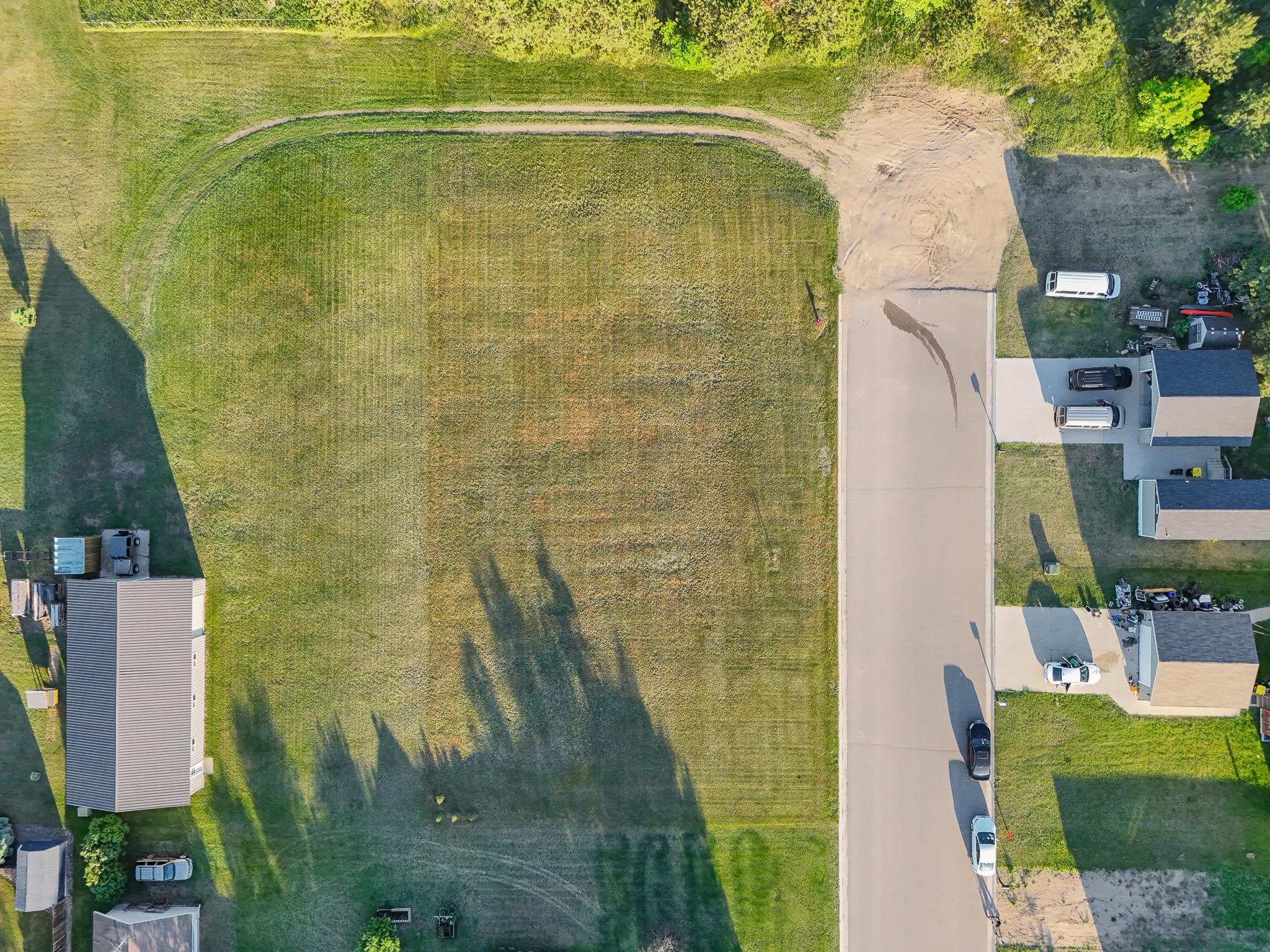 main property photo 8