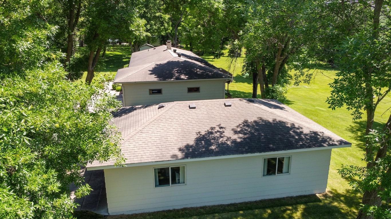 main property photo 70