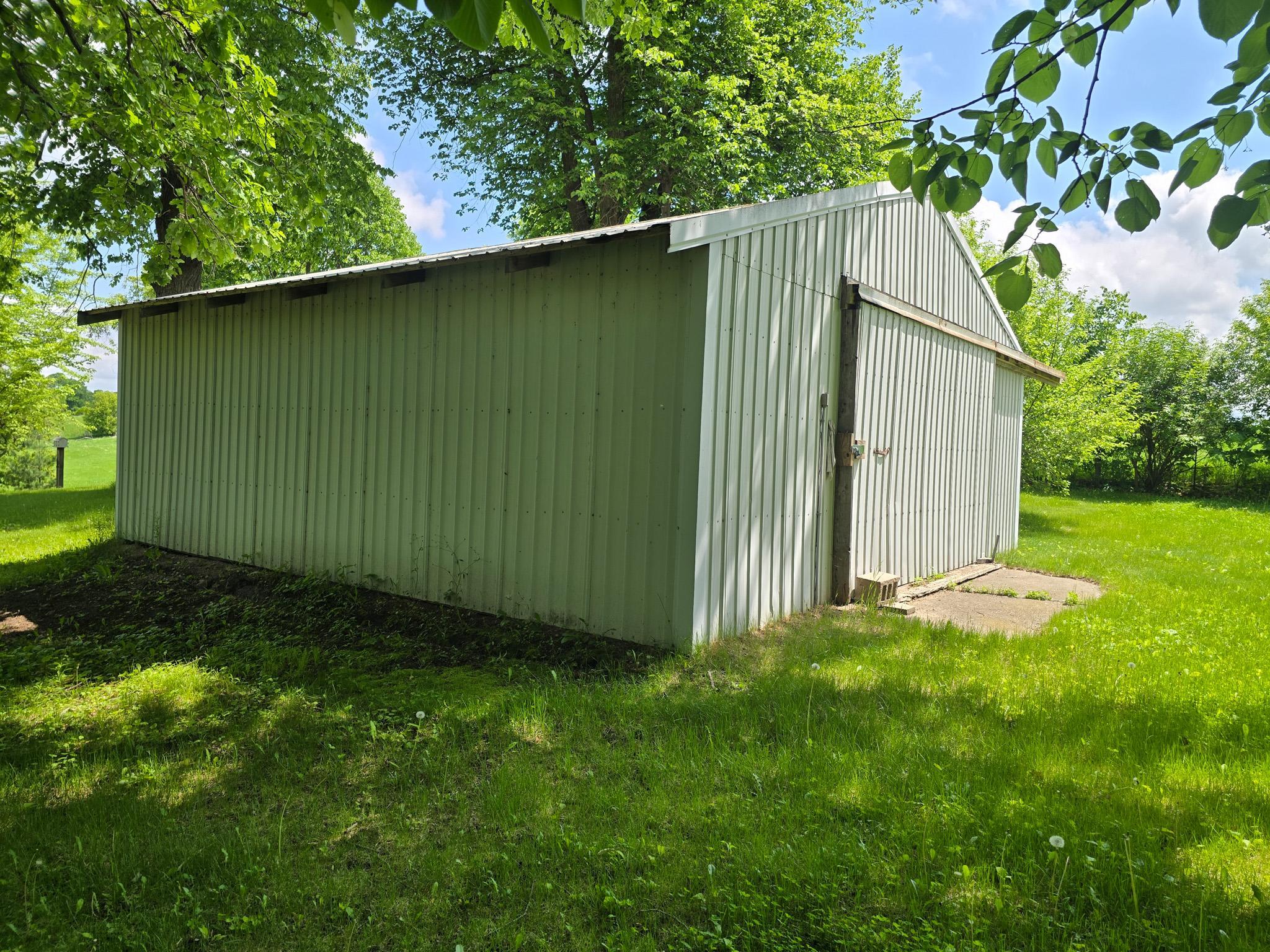 main property photo 29