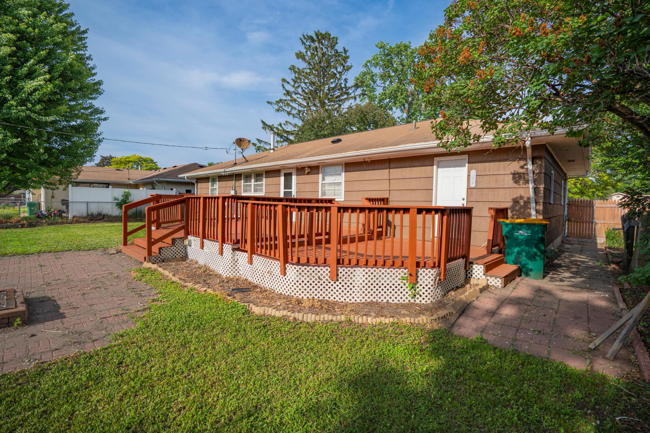 main property photo 4