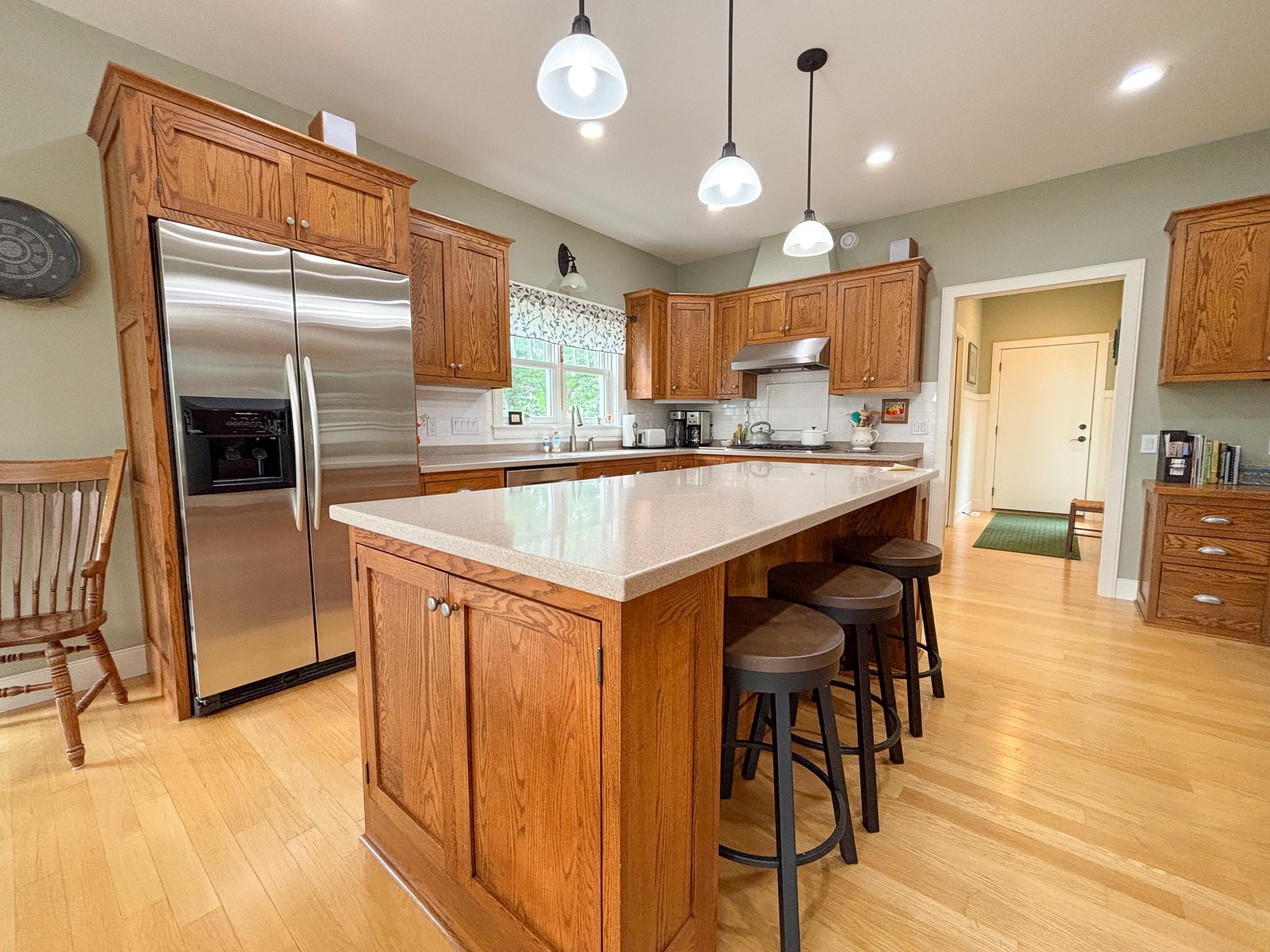 main property photo 8
