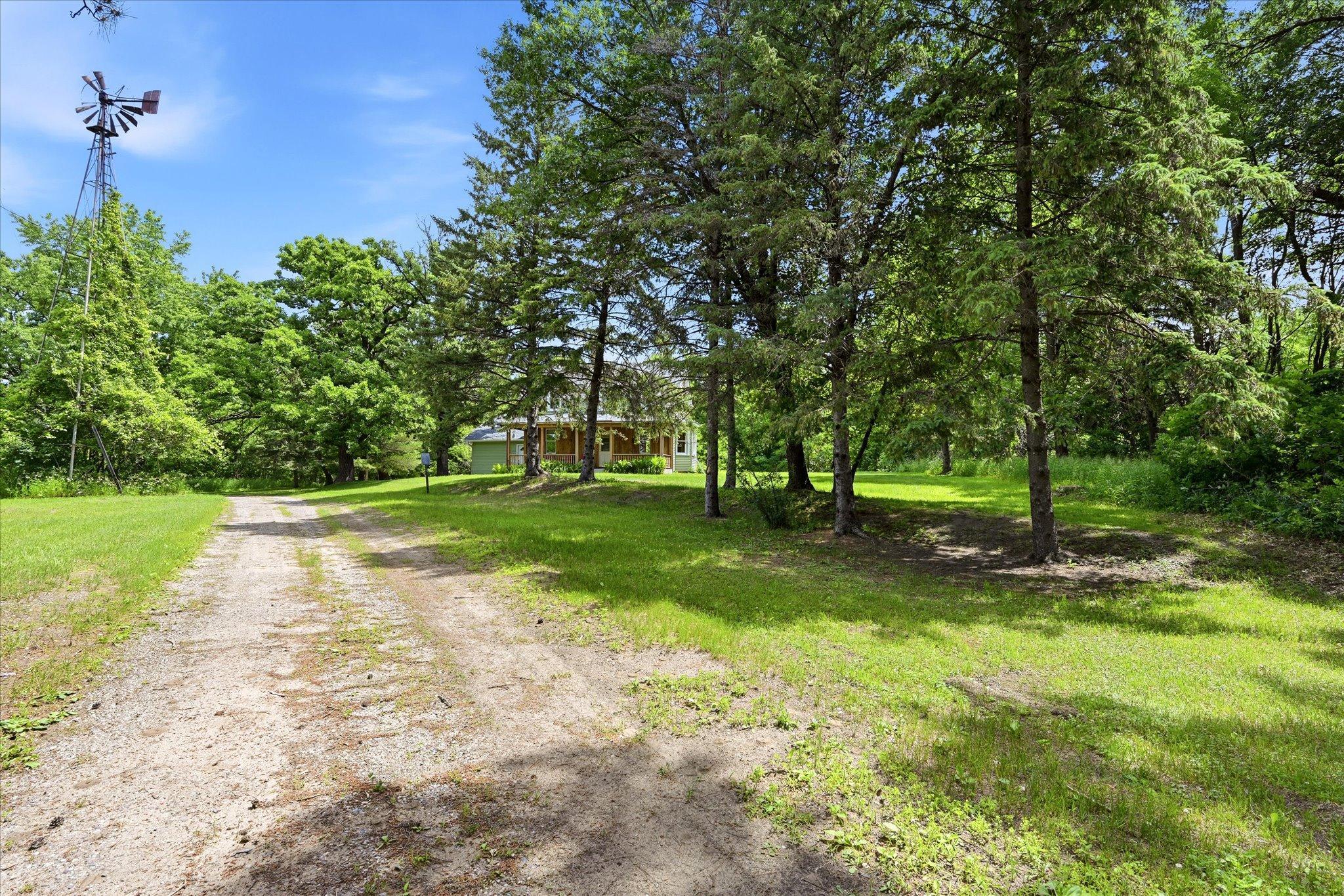 main property photo 45