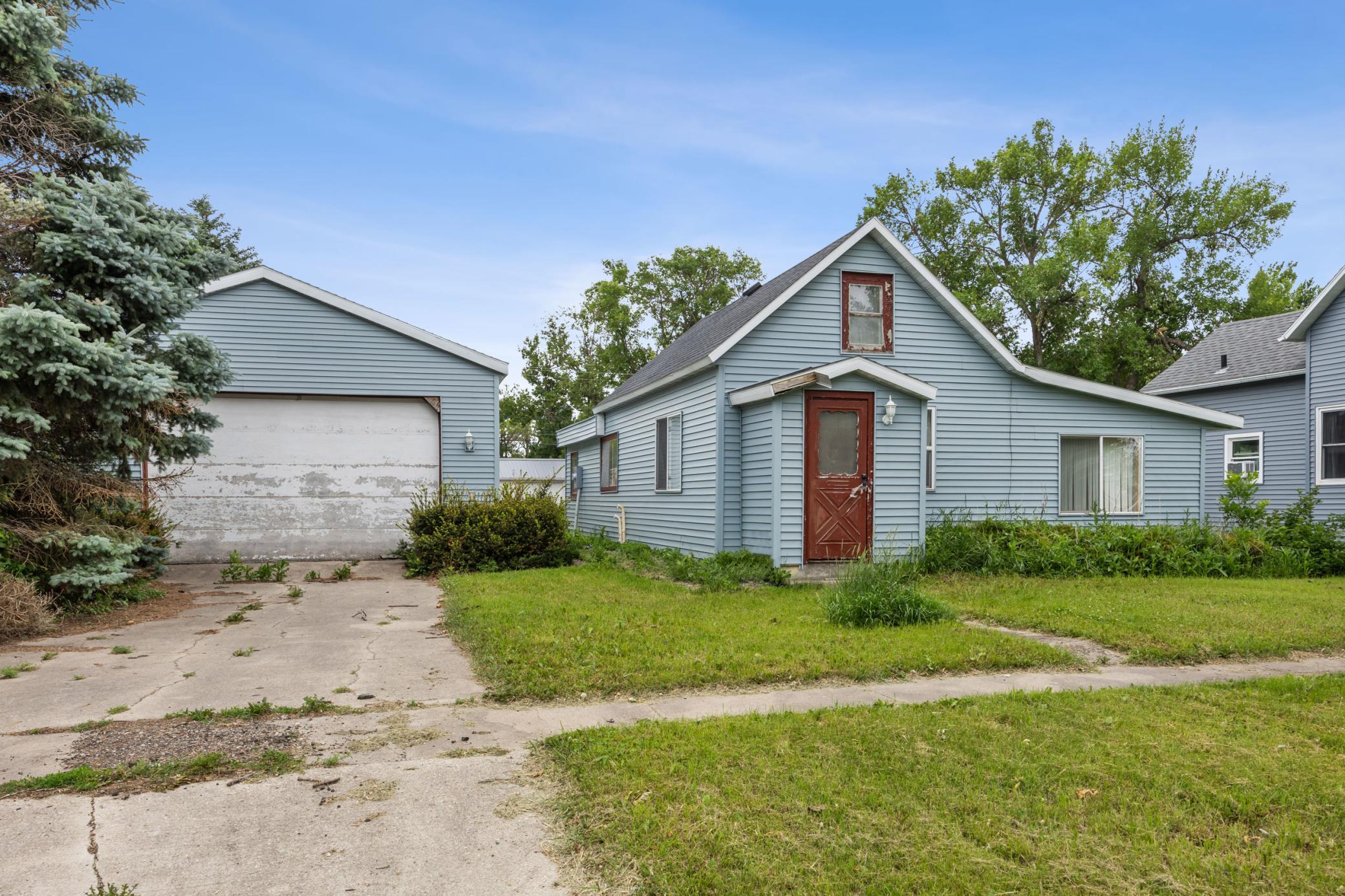 main property photo 1