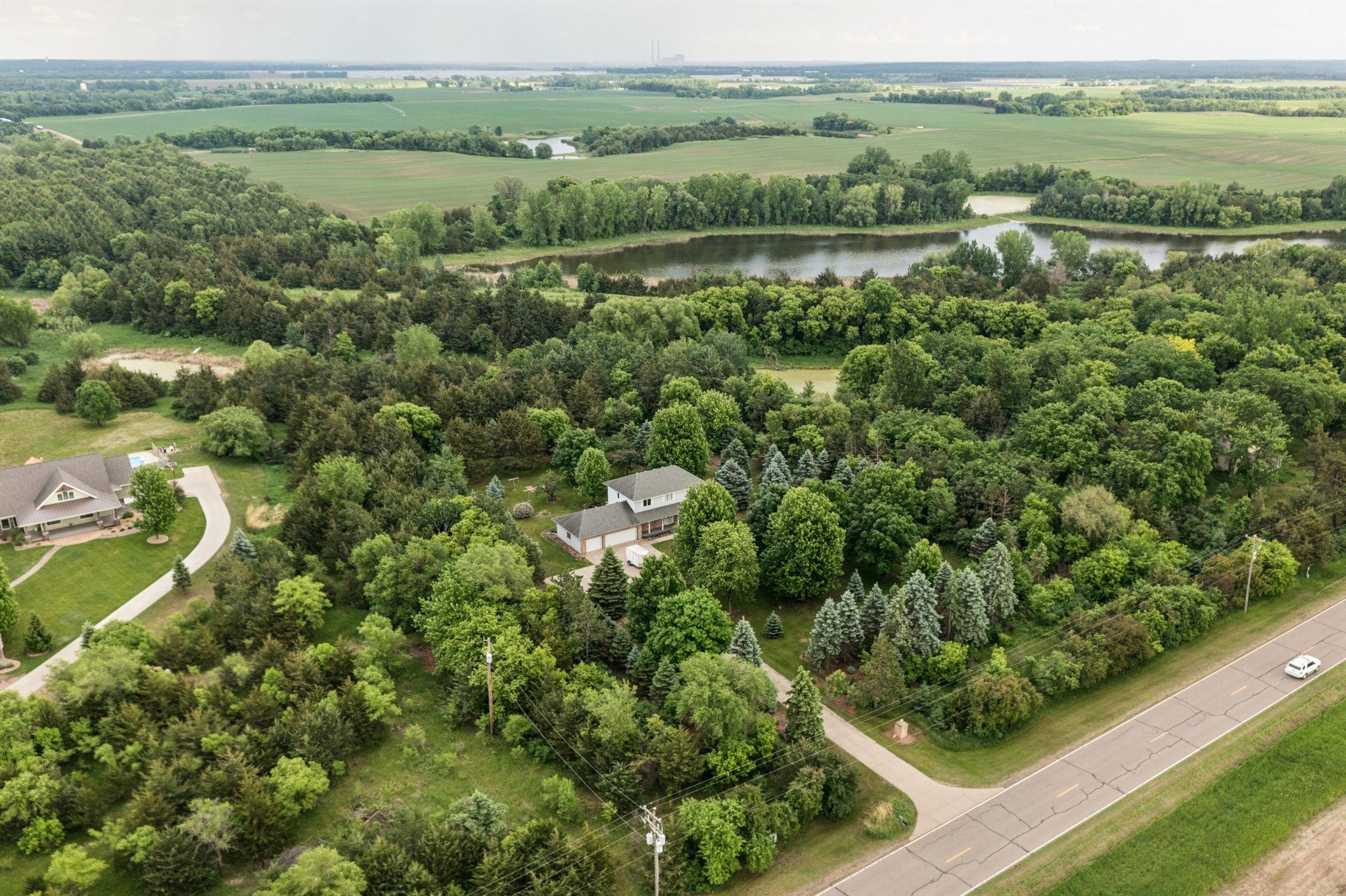 main property photo 50