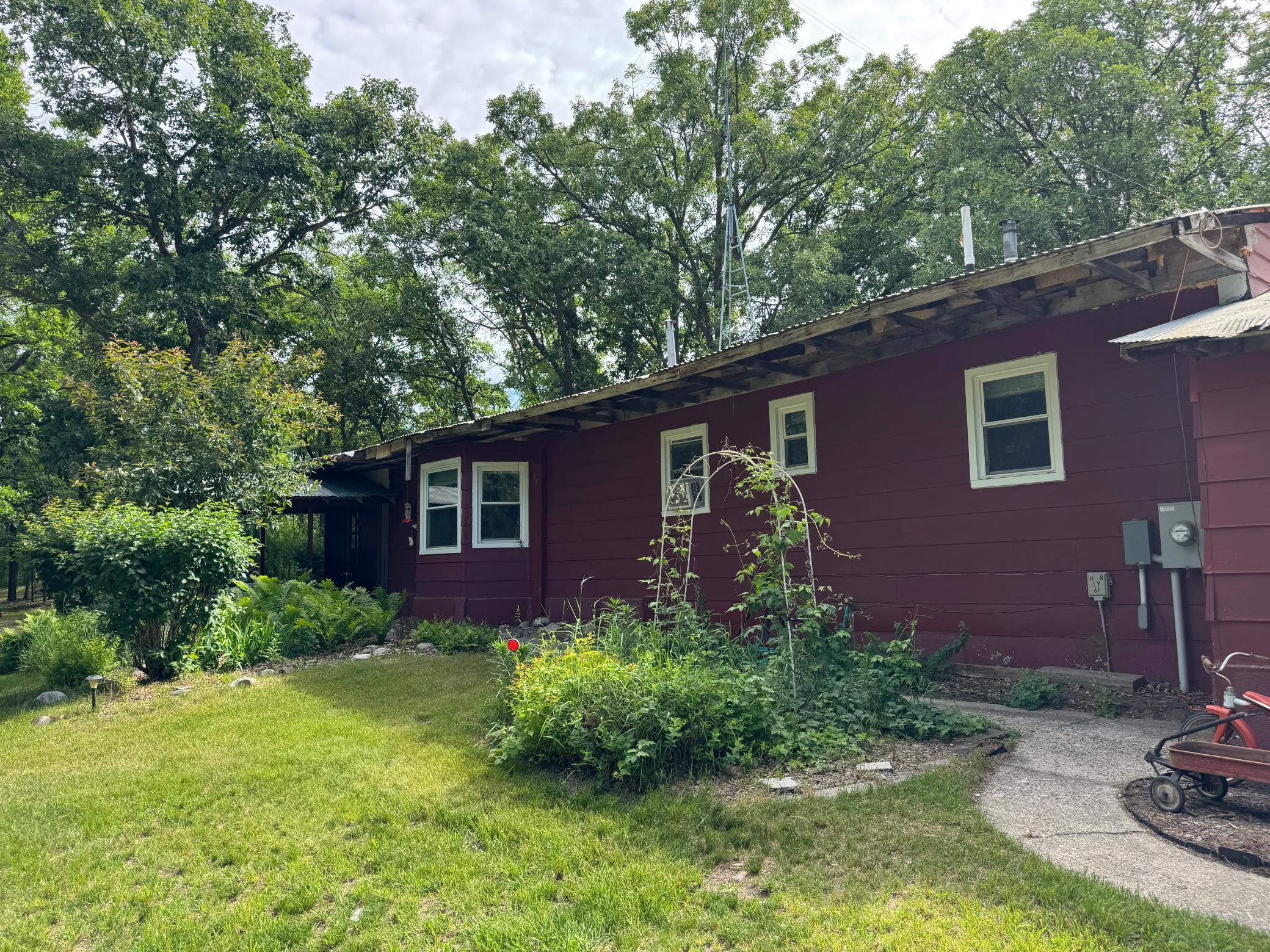 main property photo 20